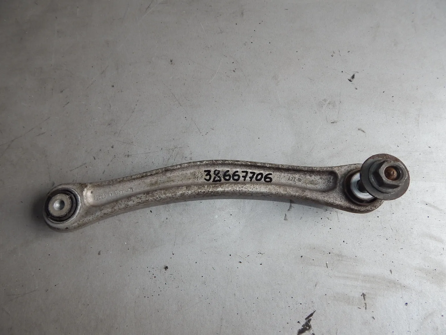 Рычаг подвески PORSCHE CAYENNE 955 (Контрактный) 38667706