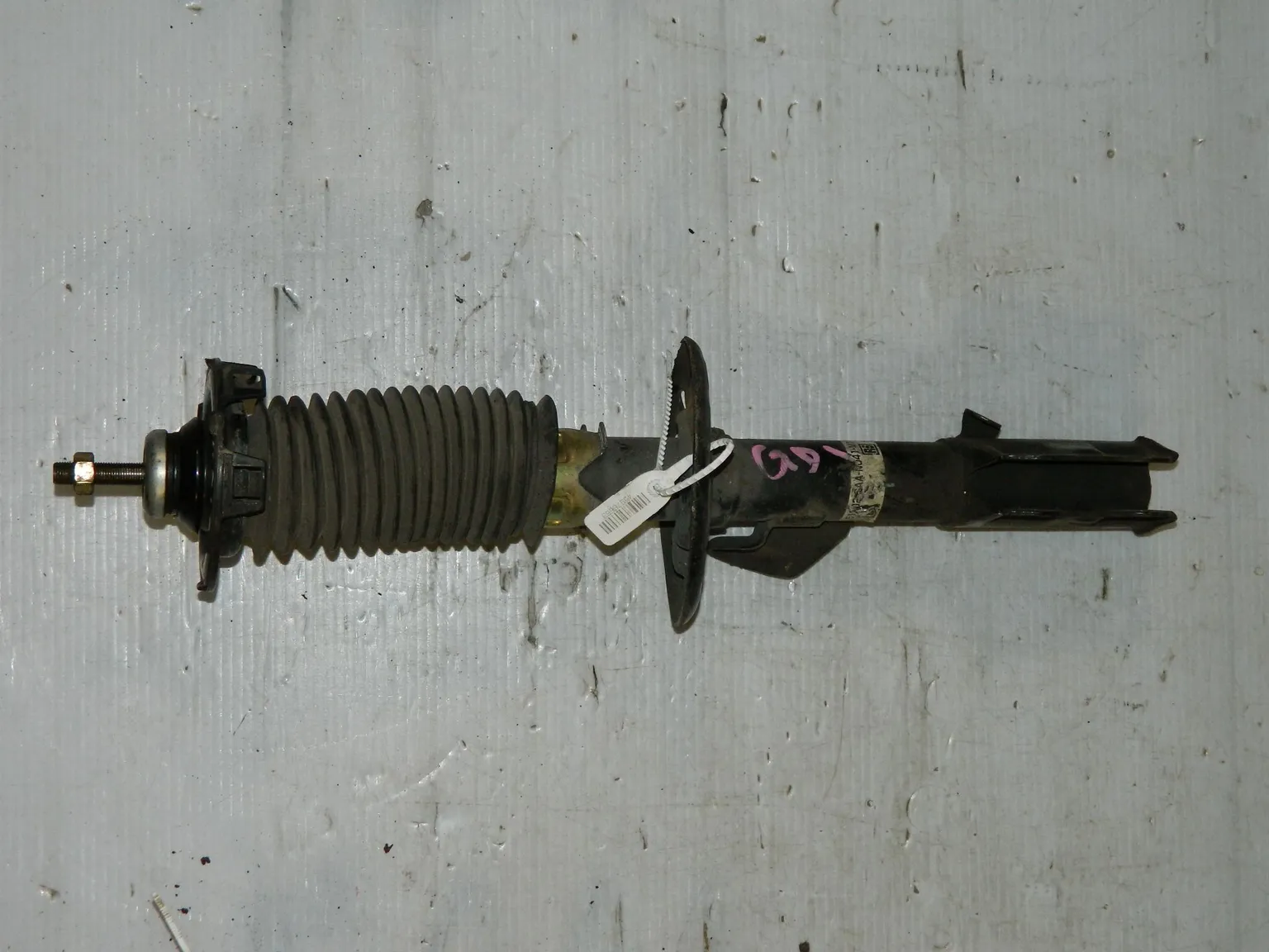 Стойка подвески HONDA FIT GD1 Перед Лев (Контрактный) 45976663