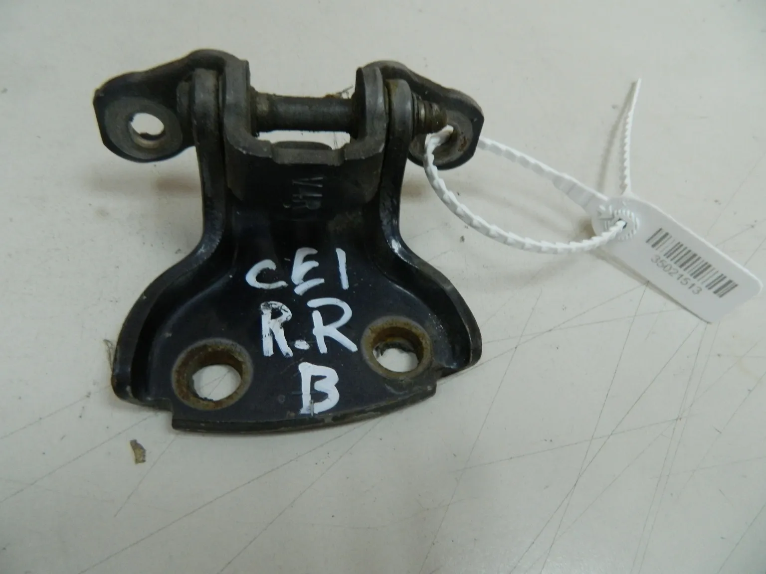 Петля двери HONDA ACCORD CE1 Зад Прав Верх (Контрактный) 35021513