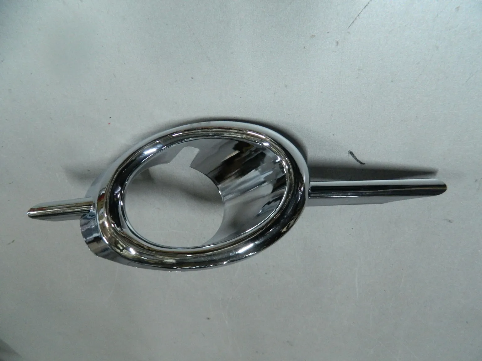 Накладка ПТФ JORDEN JH01CRZ09004GR CHEVROLET CRUZE 2009- (хром) RH 95980707