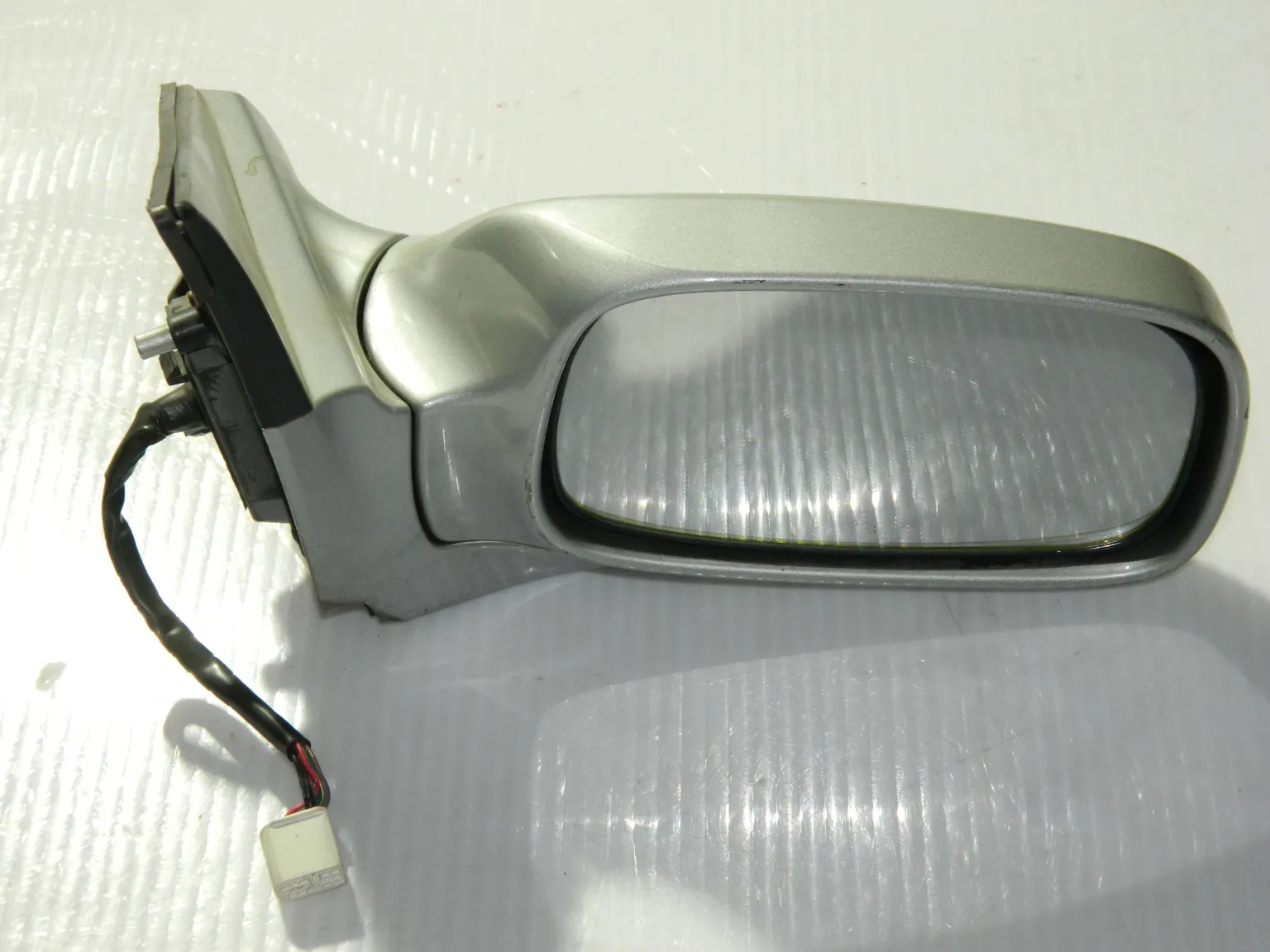 Зеркало TOYOTA CALDINA 240 Перед. Прав (Контрактный) 150229