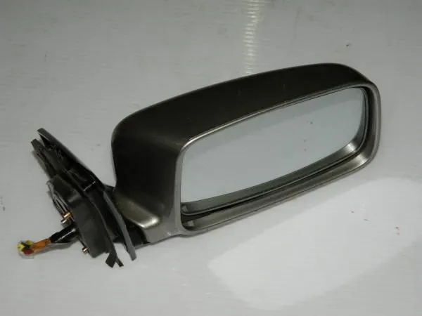 Зеркало MITSUBISHI Lancer Cedia CS5W Перед Прав (контрактный) 17121806