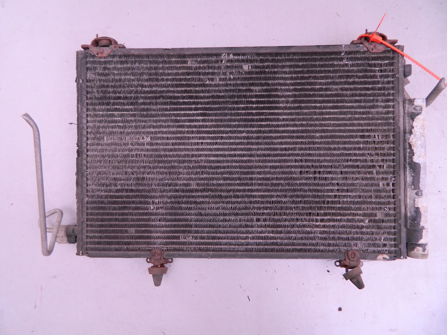 Радиатор кондиционера TOYOTA FUNCARGO NCP20 (Контрактный) 72367829