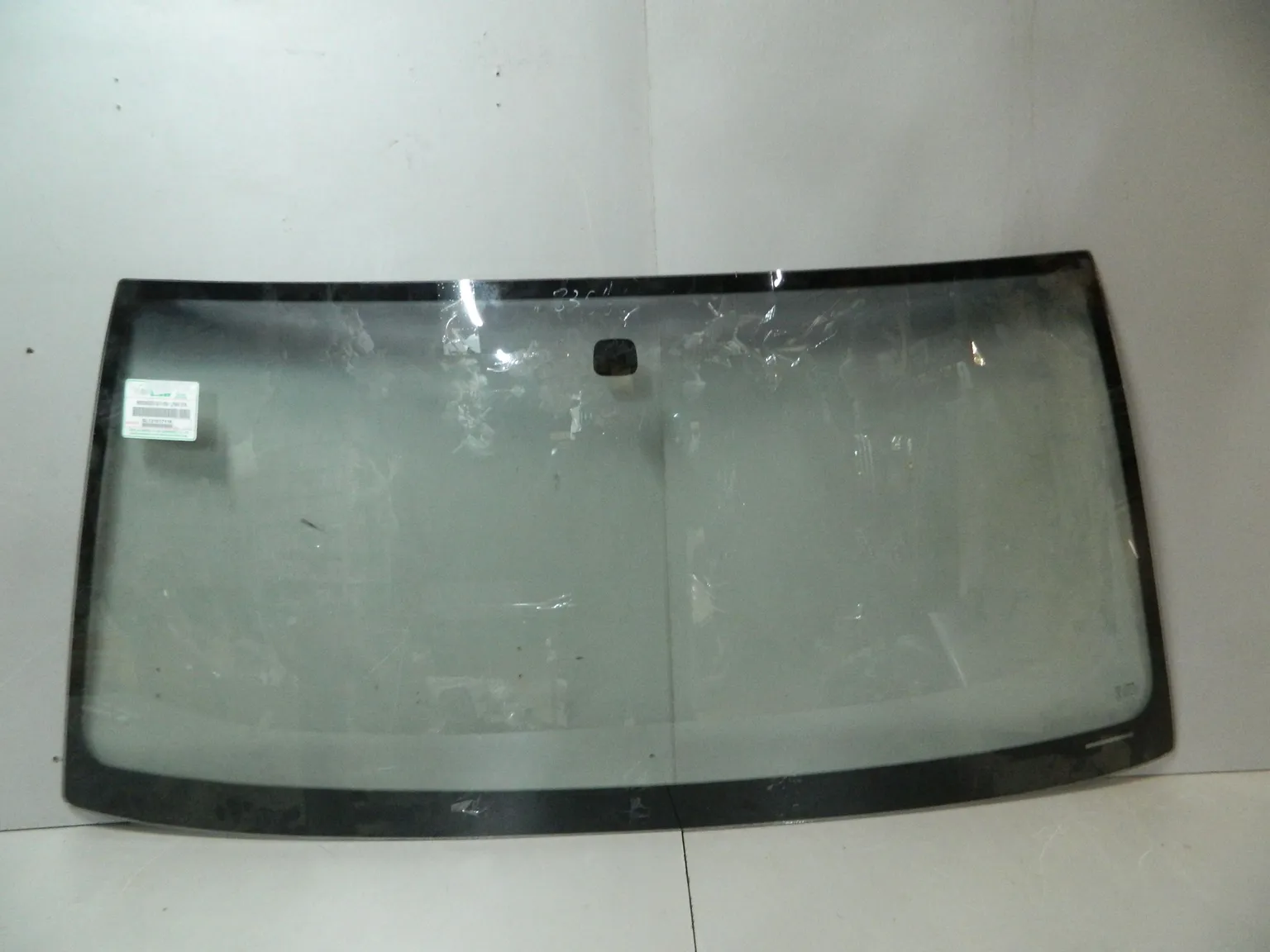 Стекло лобовое LEXUS LX470 UZJ100 XYG FJ1001LFWX 98-07