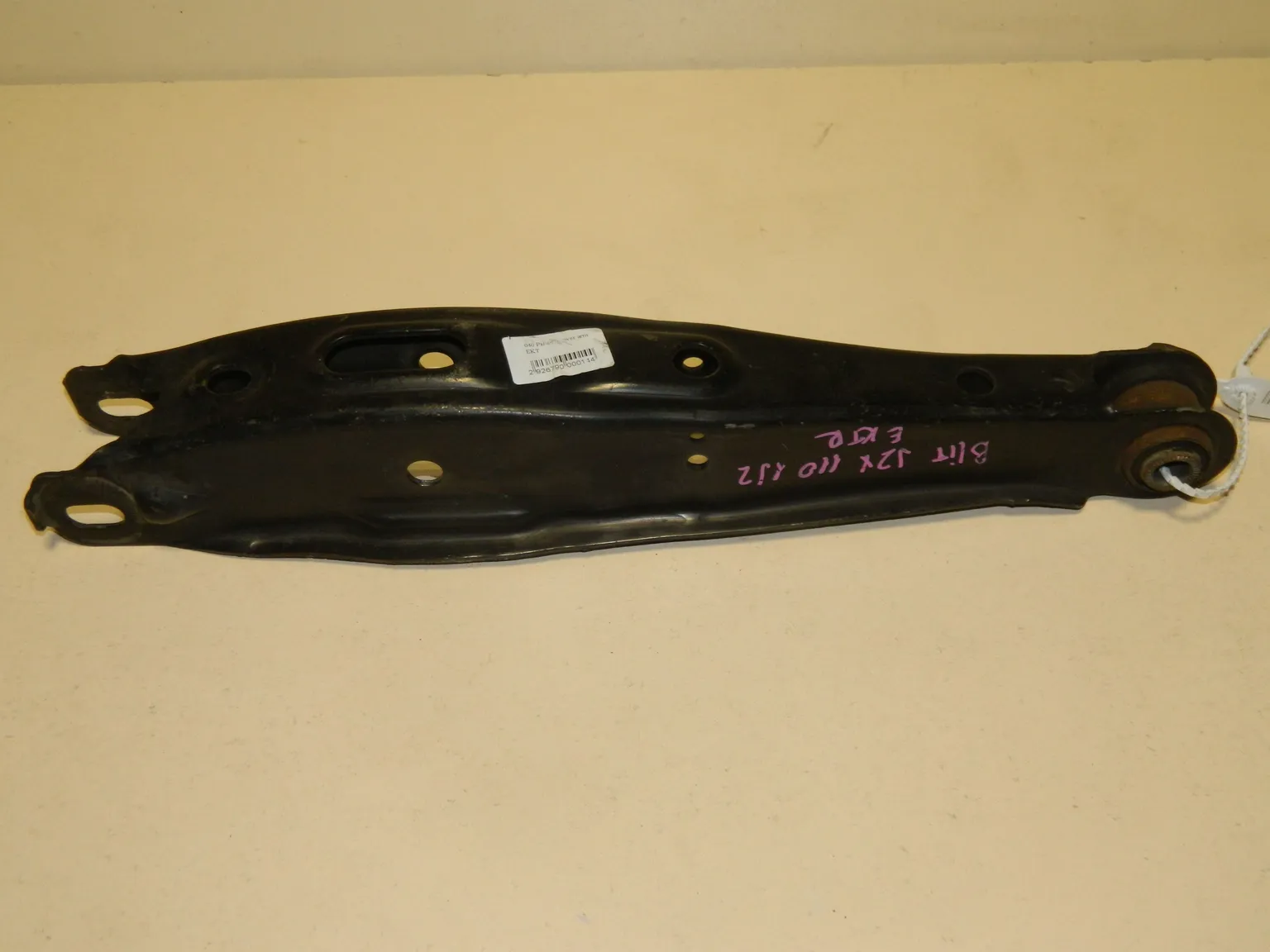 Рычаг подвески TOYOTA MARK II JZX110 Зад (Контрактный) 45976411