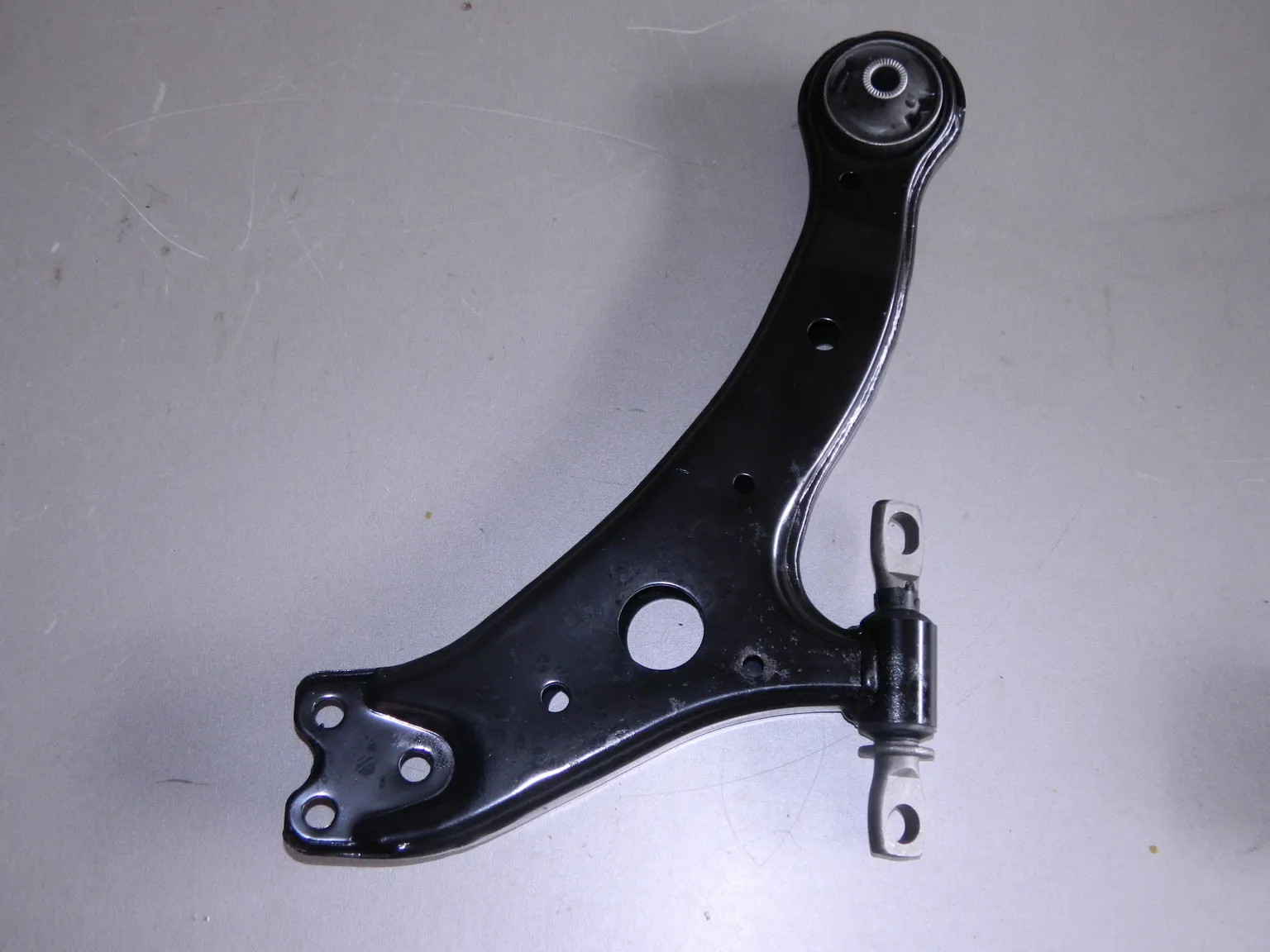 Рычаг GENERAL PARTS 4806933060 TOYOTA CAMRY ACV4# LEXUS ES240/350 Перед Лев