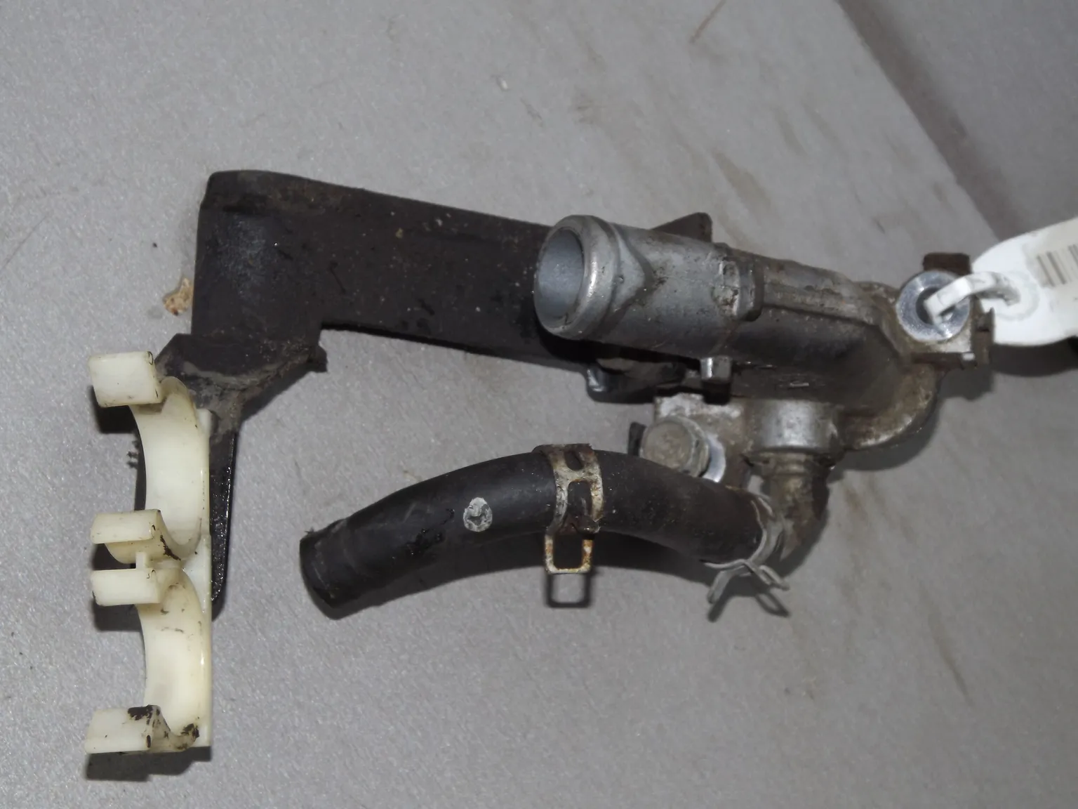 Тройник системы охлаждения HONDA R20A (Контрактный) 35023672