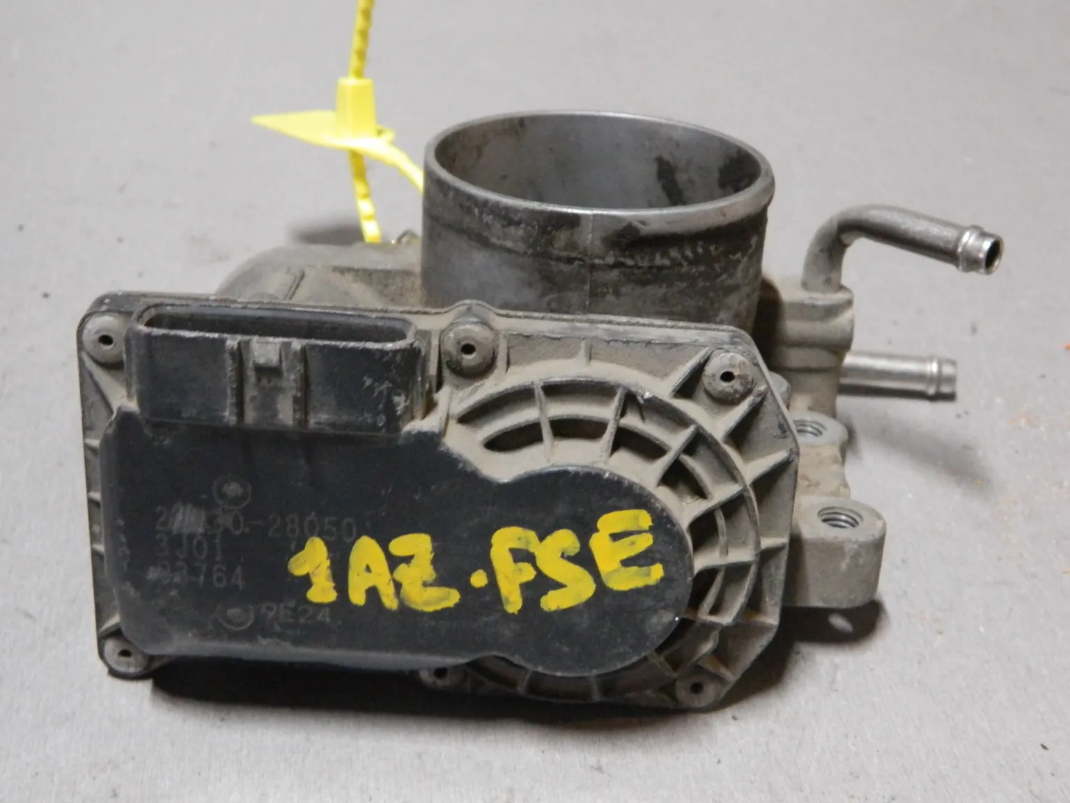 Дроссельная заслонка TOYOTA 1AZFSE (Контрактный) 79780386