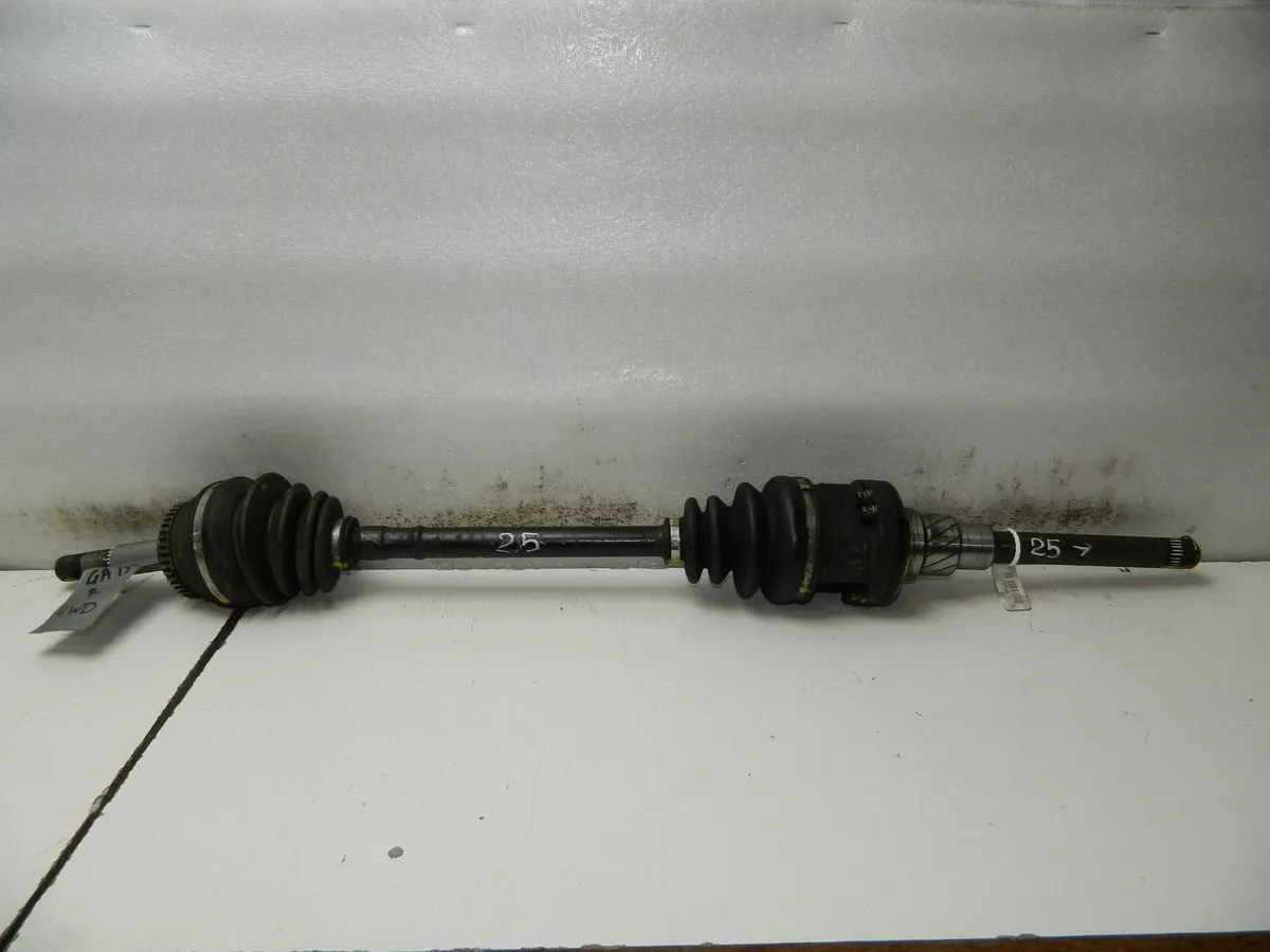 Привод NISSAN SUNNY B14 GA15DE Перед Прав (Контрактный) 35015824