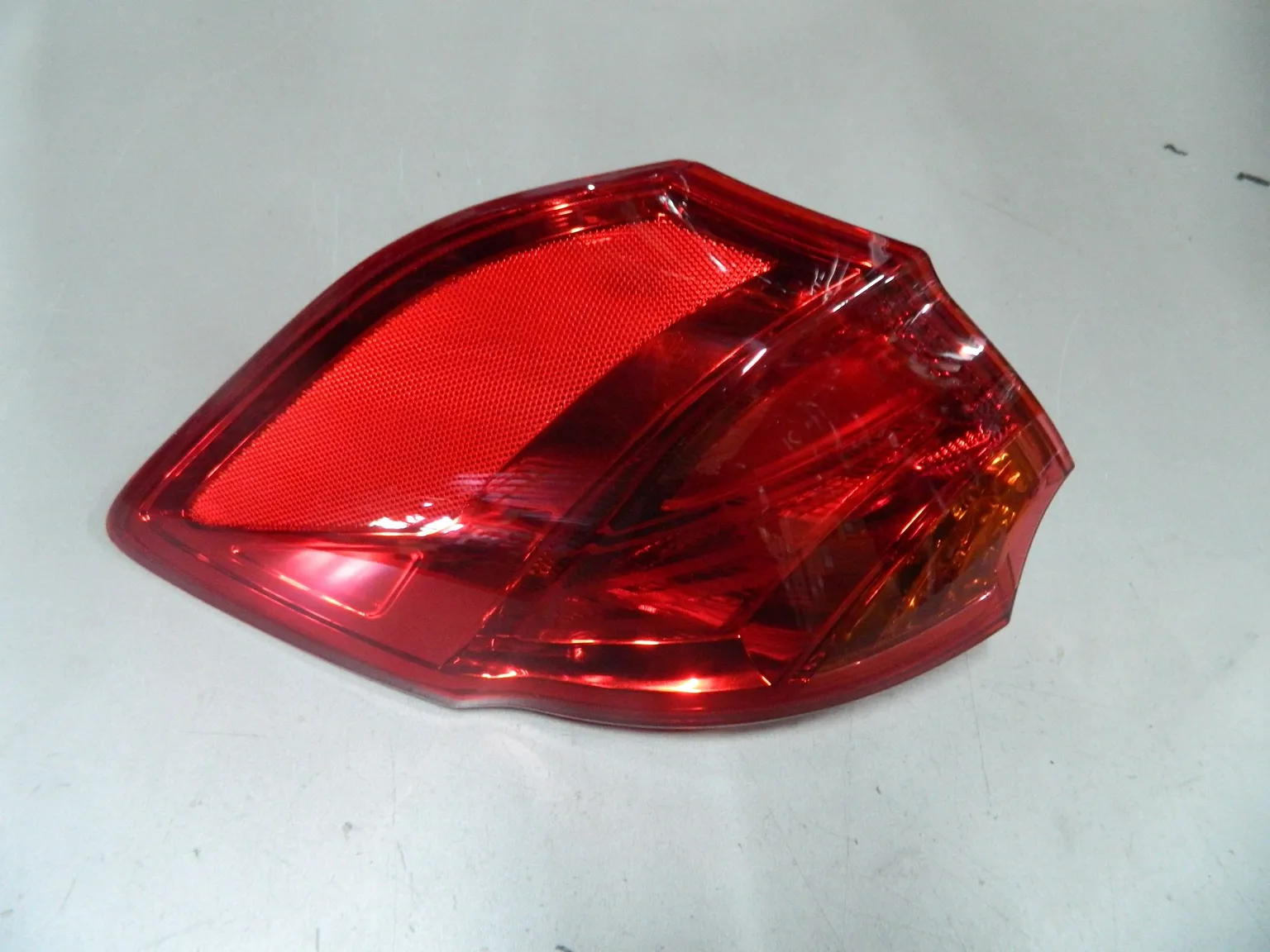 Фонарь JORDEN JH03CED12005AL KIA CEED 12- Х/Б (наружный) LH 92401A2000