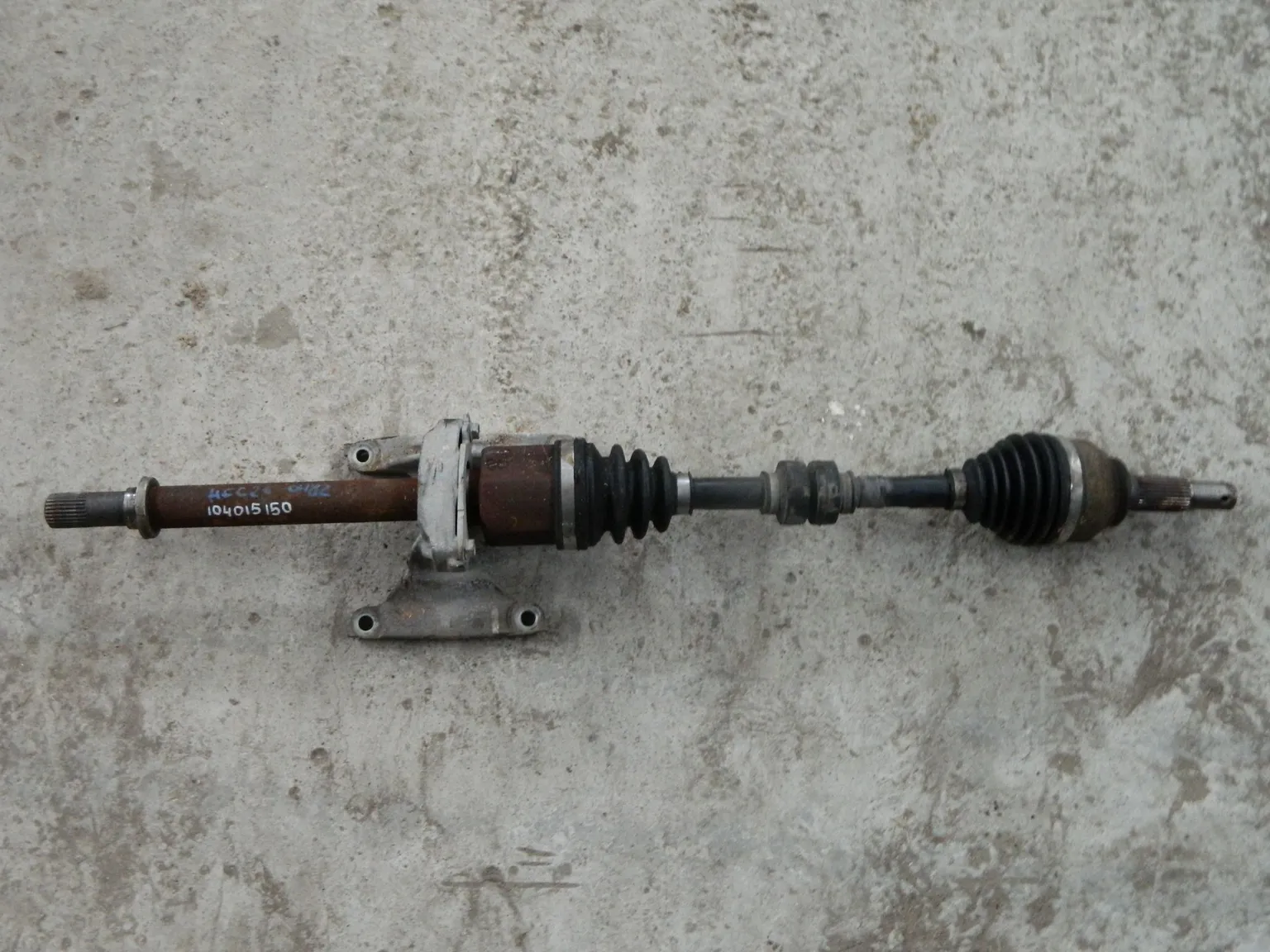 Привод NISSAN SERENA C26 Перед Прав (Контрактный) 104015150