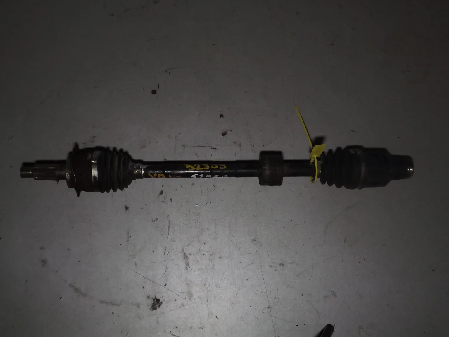 Привод SUZUKI SX4 YB11S Перед Прав (Контрактный) 94603244