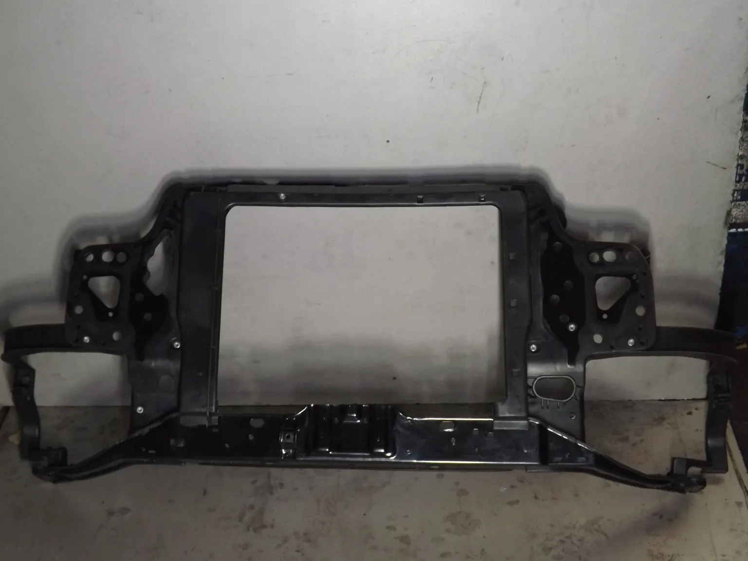 Рамка радиатора ATB 1AHG10R0 HYUNDAI GETZ I 2002 - 2005