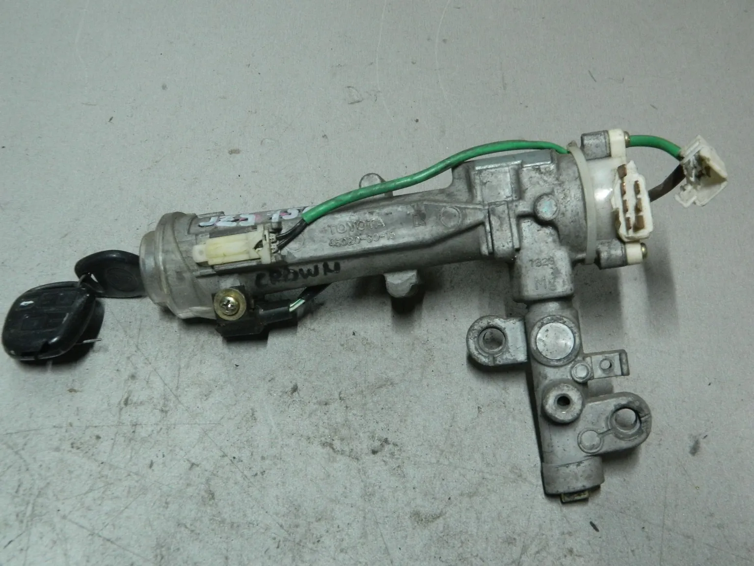 Замок зажигания TOYOTA ARISTO JZX160 (Контрактный) 81532486