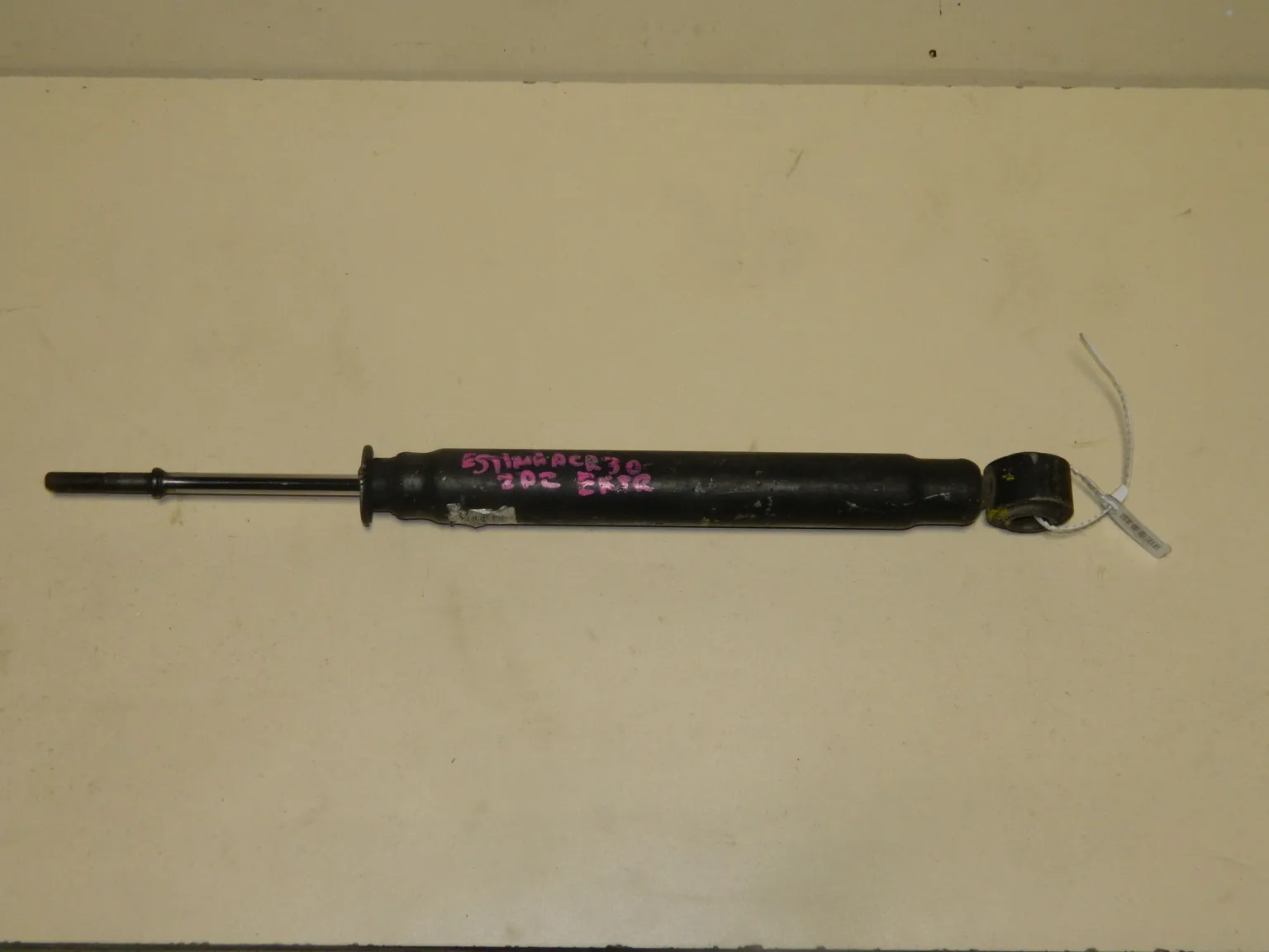 Амортизатор TOYOTA ESTIMA ACR30 Зад (Контрактный)