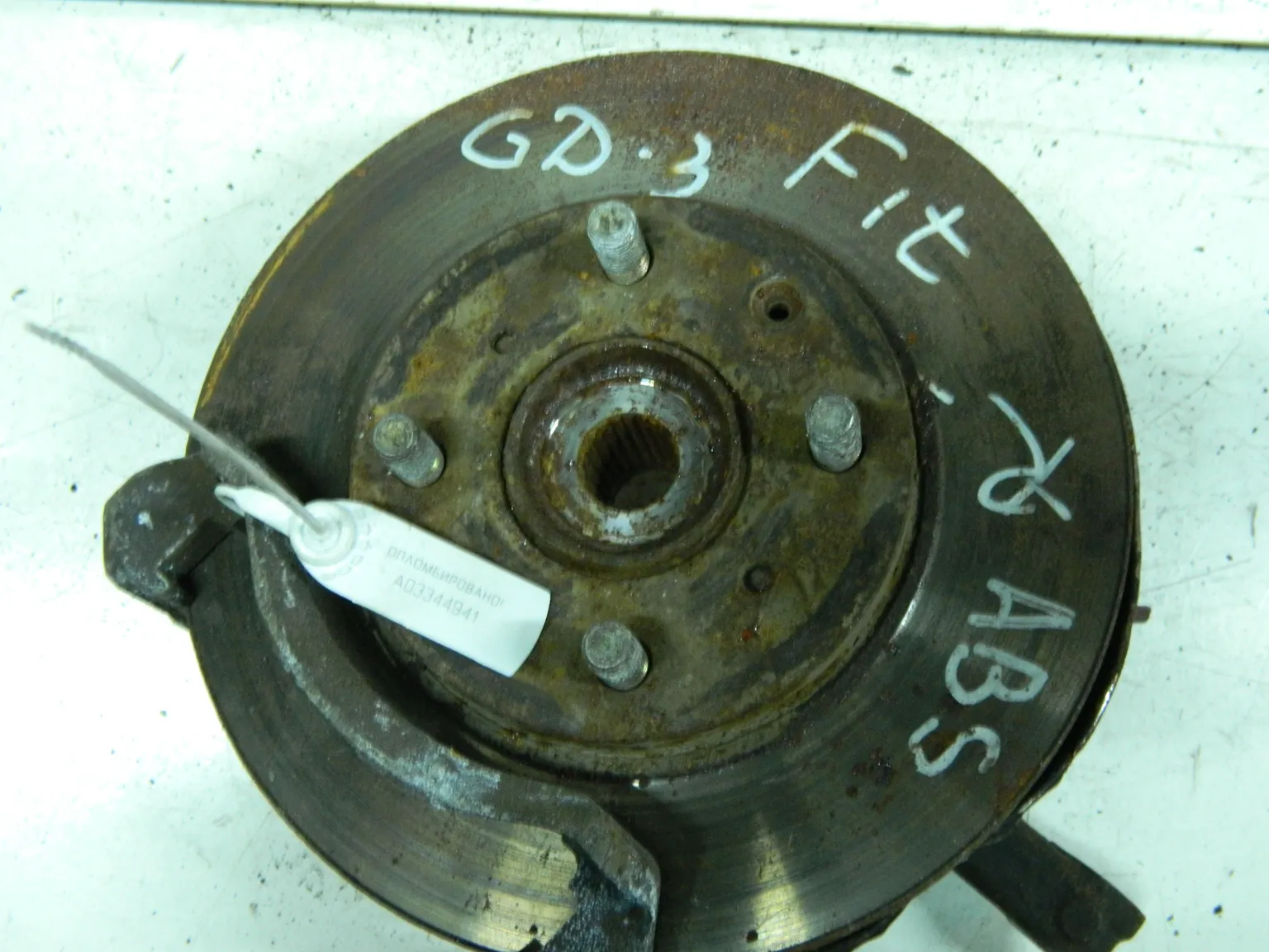 Ступица HONDA FIT GD3 Перед Прав (Контрактный) 03344941