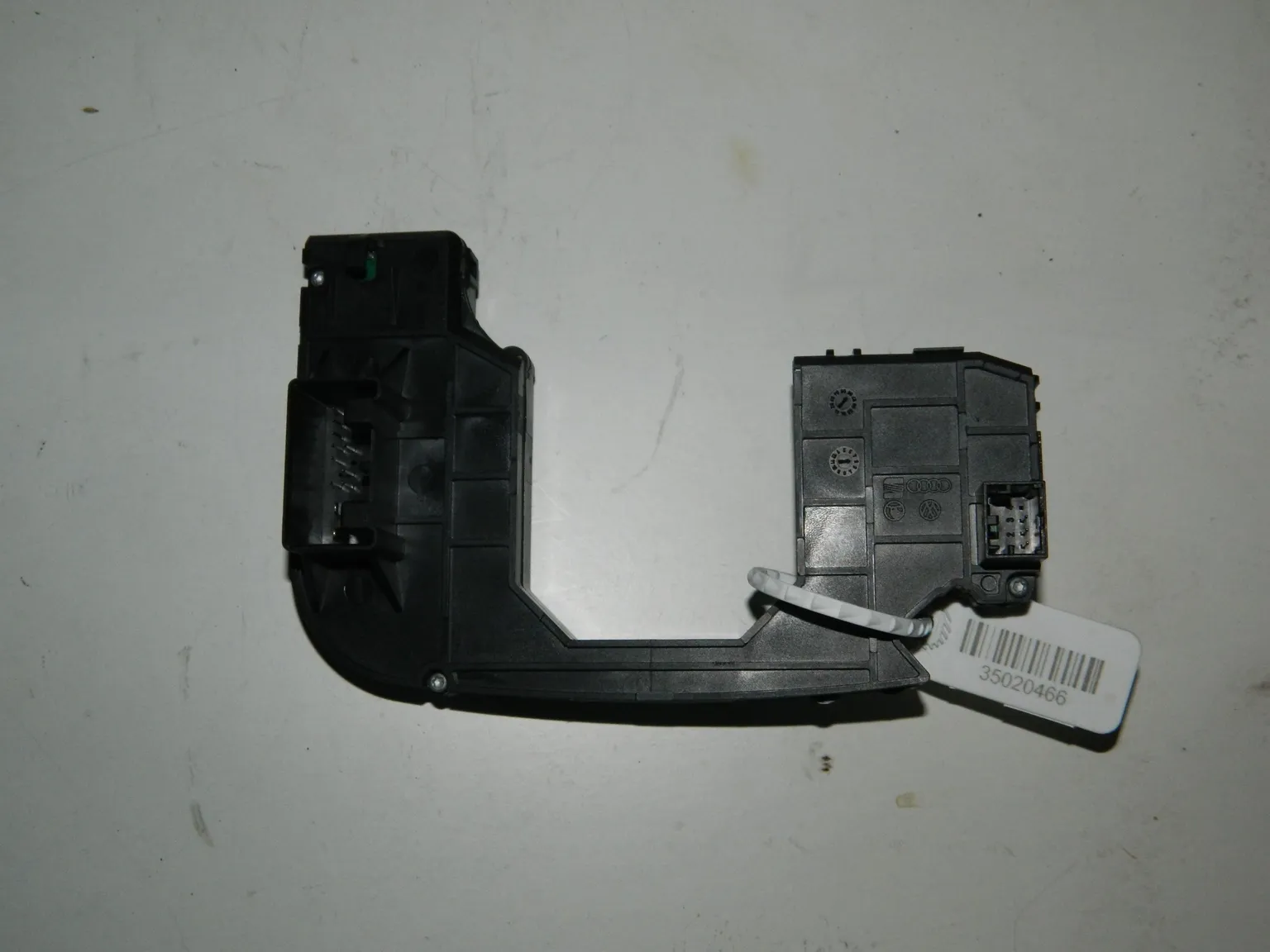 Блок подрулевых переключателей AUDI Q7 4L BAR (Б/У)