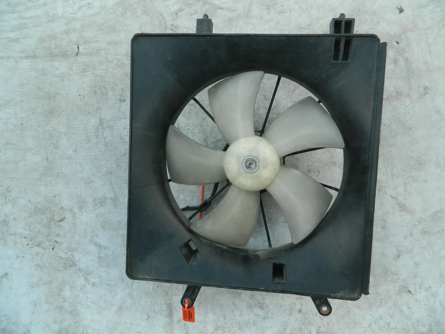 Диффузор радиатора HONDA STREAM RN1 (Контрактный) 72367893