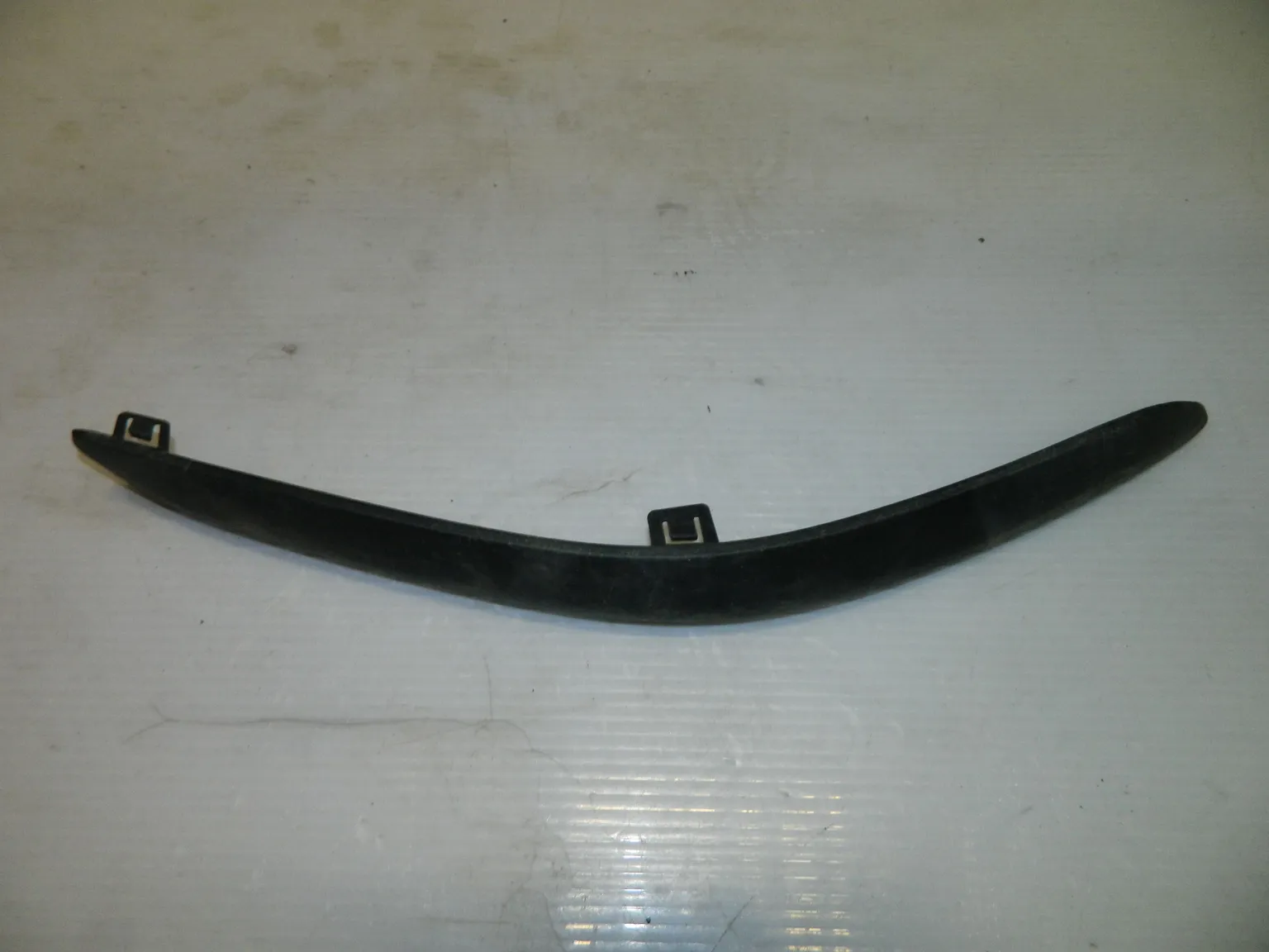 Накладка бампера API DS11035S1