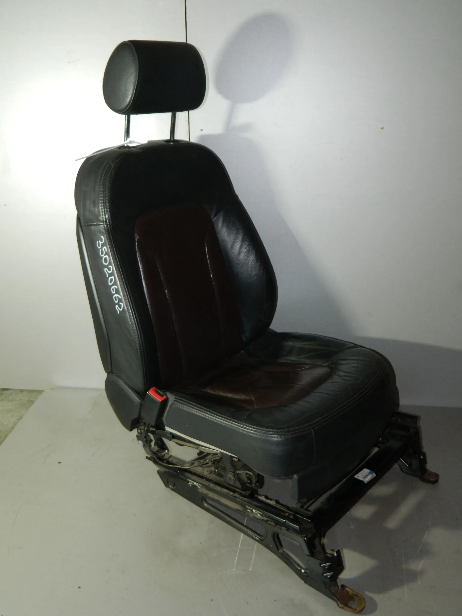 Сиденье AUDI Q7 4L Перед Лев (Б/У) 35020662