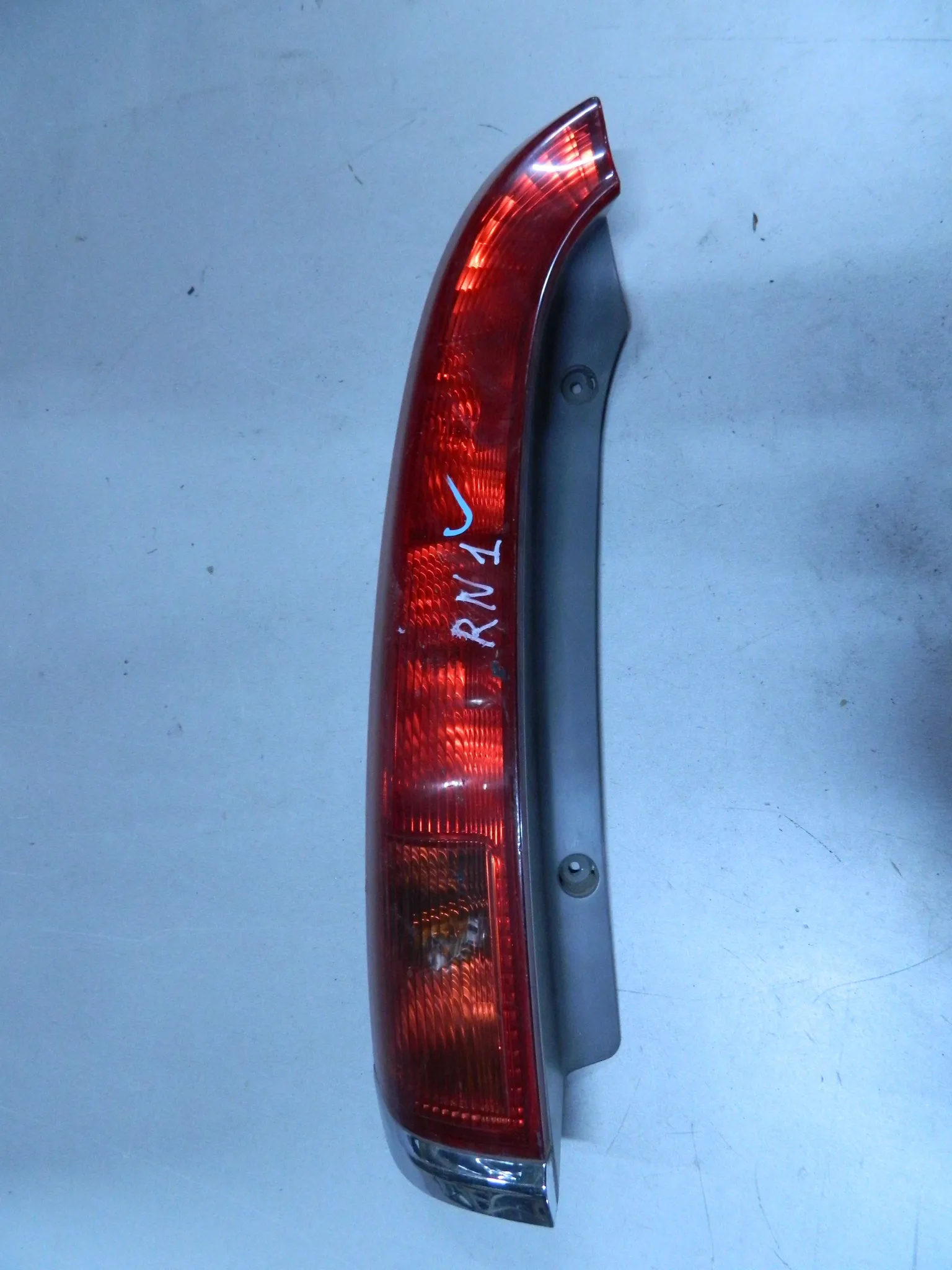 Фонарь HONDA STREAM RN1 Зад Лев 1483 (Контрактный) 68000568