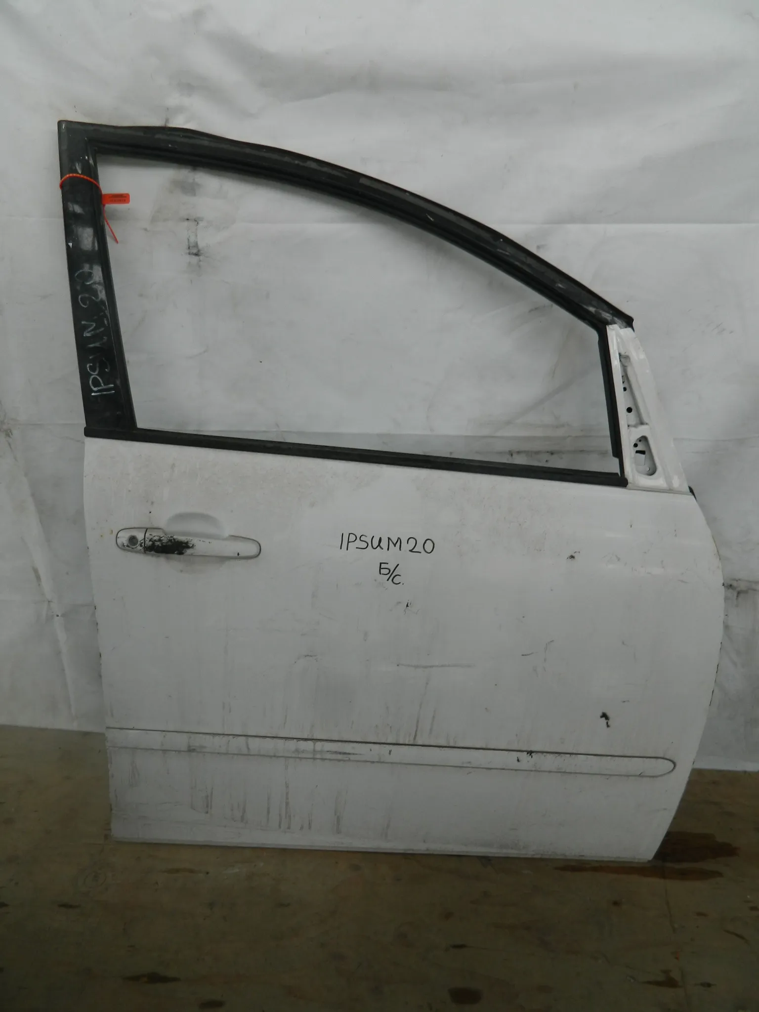 Дверь TOYOTA IPSUM ACM21 Перед Прав (Контрактный) 72355834 6700144060