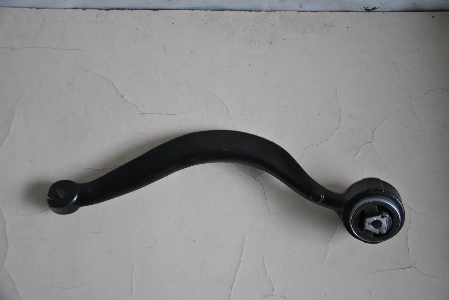 Рычаг GENERAL PARTS 31121096169 BMW X5 E53 2000-2006 Перед. Лев. Низ