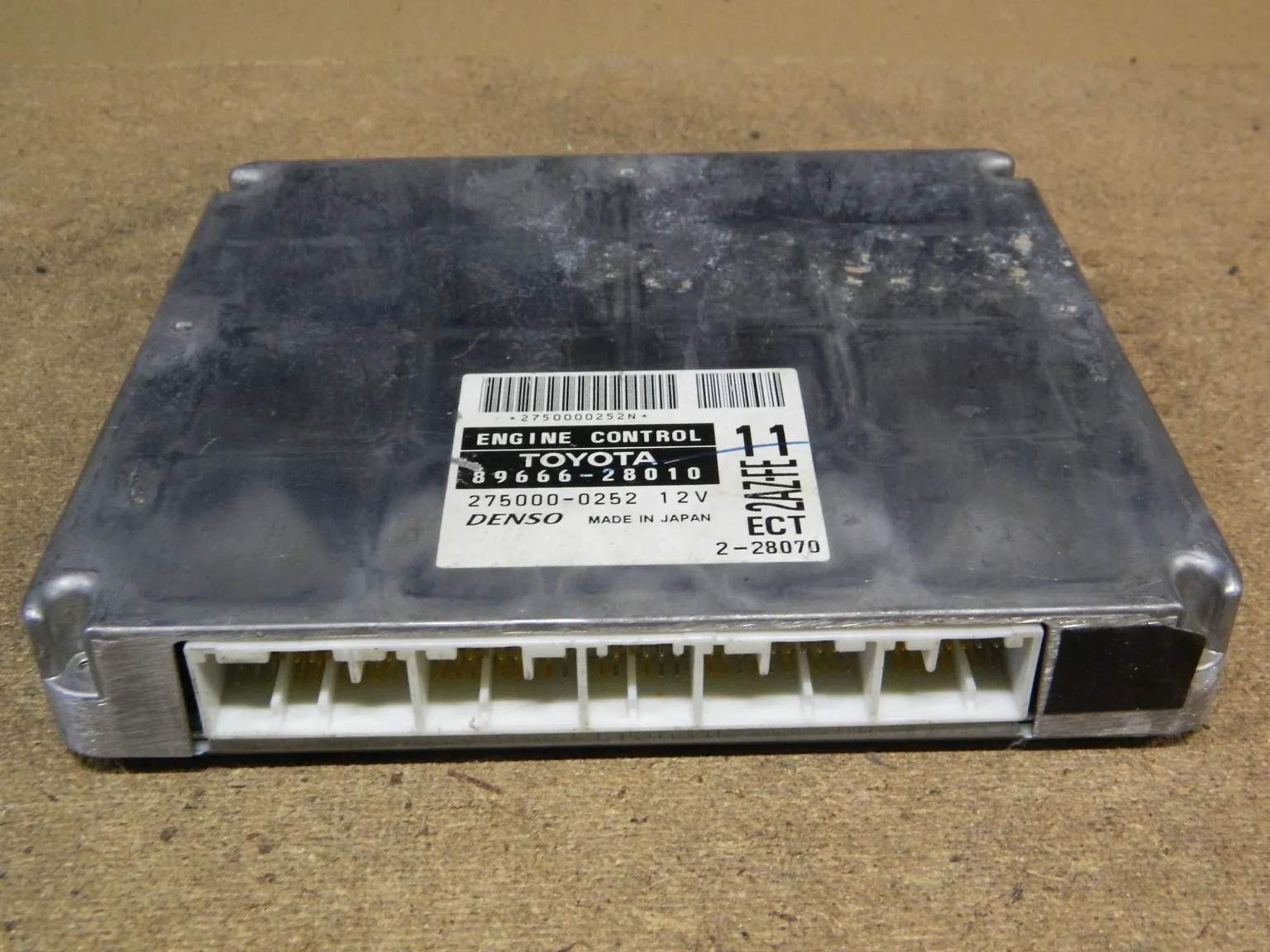 Блок управления ДВС TOYOTA ESTIMA 2AZFE (Контрактный) 10113 8966628010