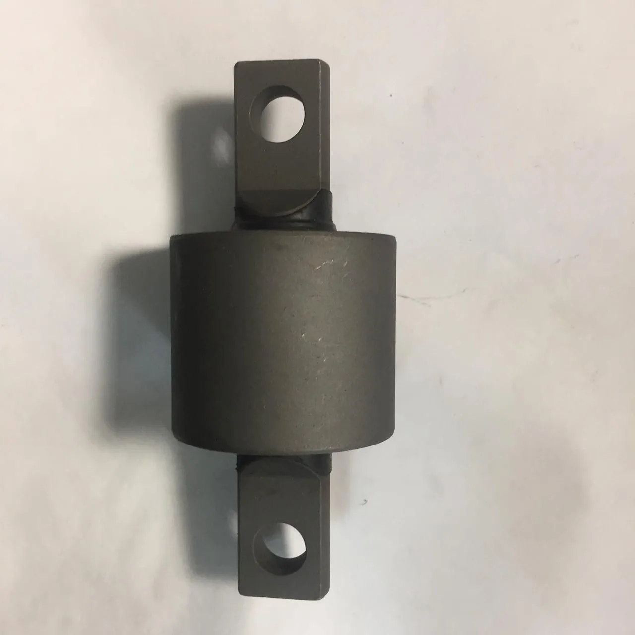 Сайлентблок AKITAKA 0401028 MITSUBISHI Galant