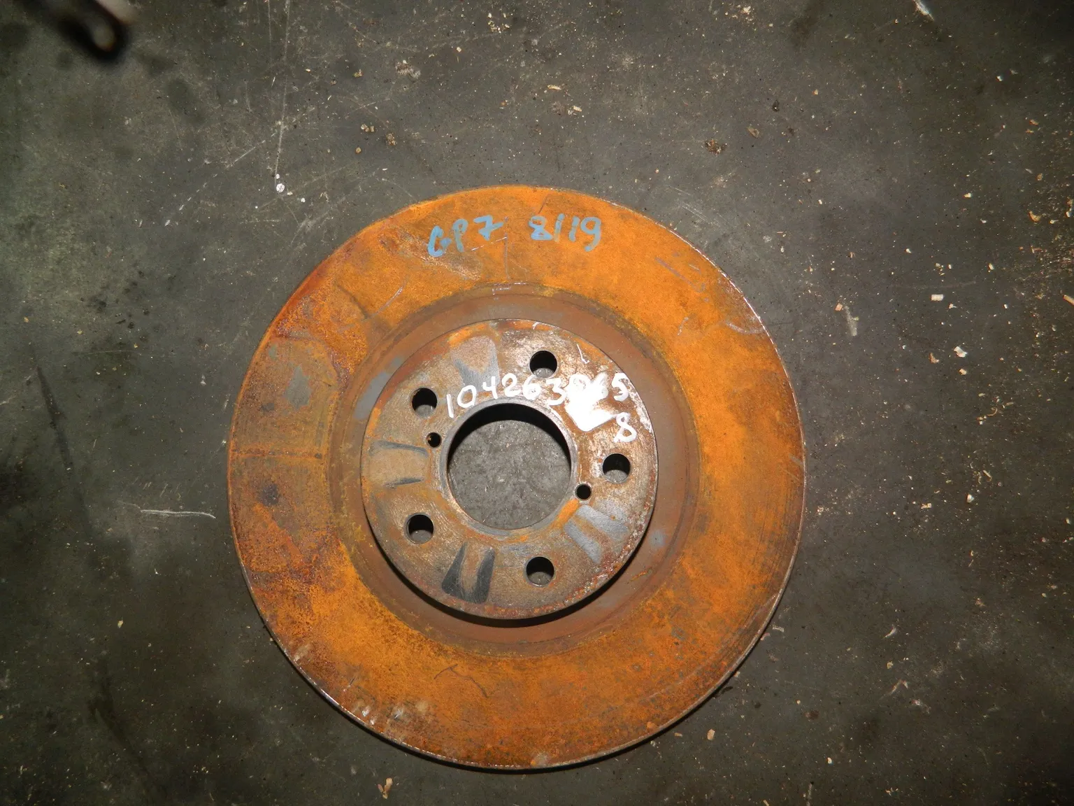 Диск тормозной SUBARU XV GP7 Перед (Контрактный) 1042630658