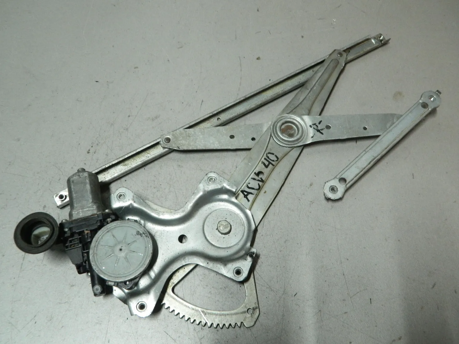 Стеклоподъемник TOYOTA CAMRY ACV40 Перед Прав (Контрактный) 79591680