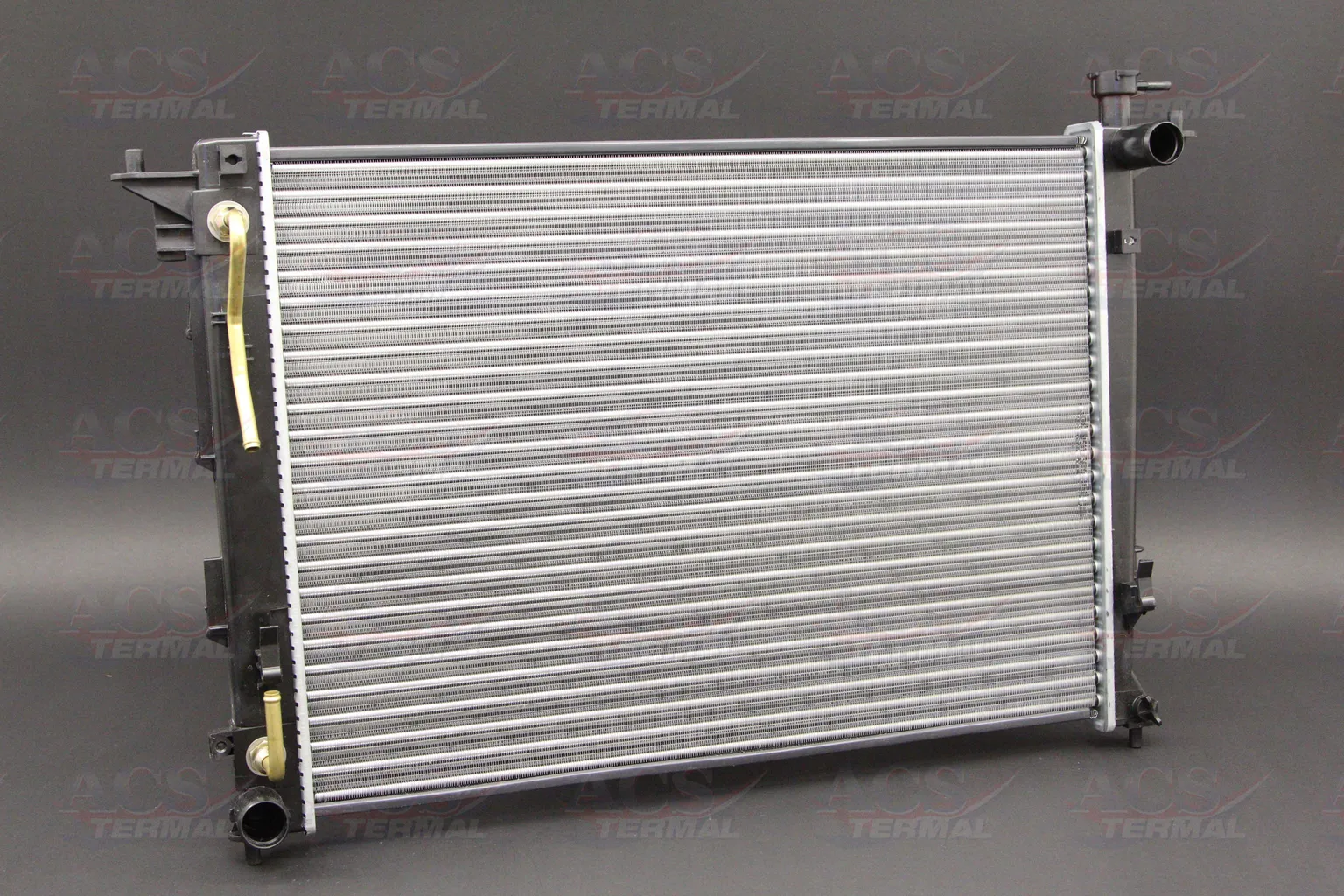 Радиатор охлаждения TERMAL 327514 HYUNDAI ix35 / SPORTAGE III 2.0-2.4 (09-) AT