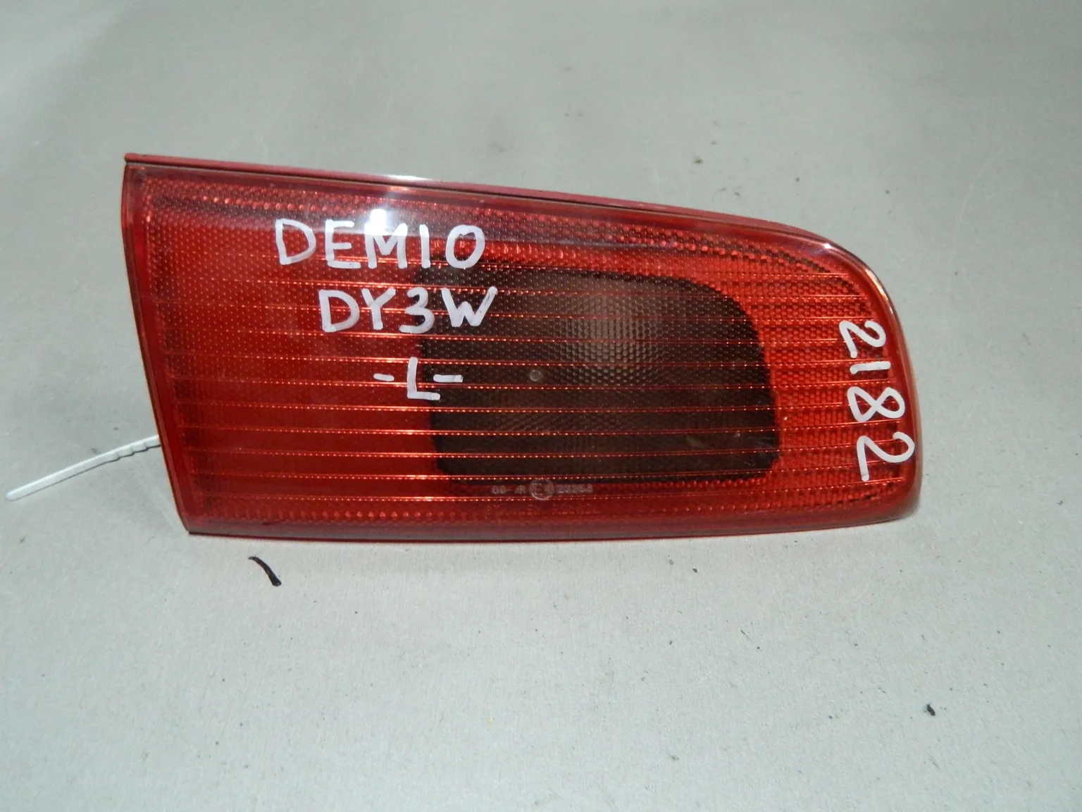 Фонарь MAZDA DEMIO DY3W Зад Лев 2182 (Контрактный) 68000242