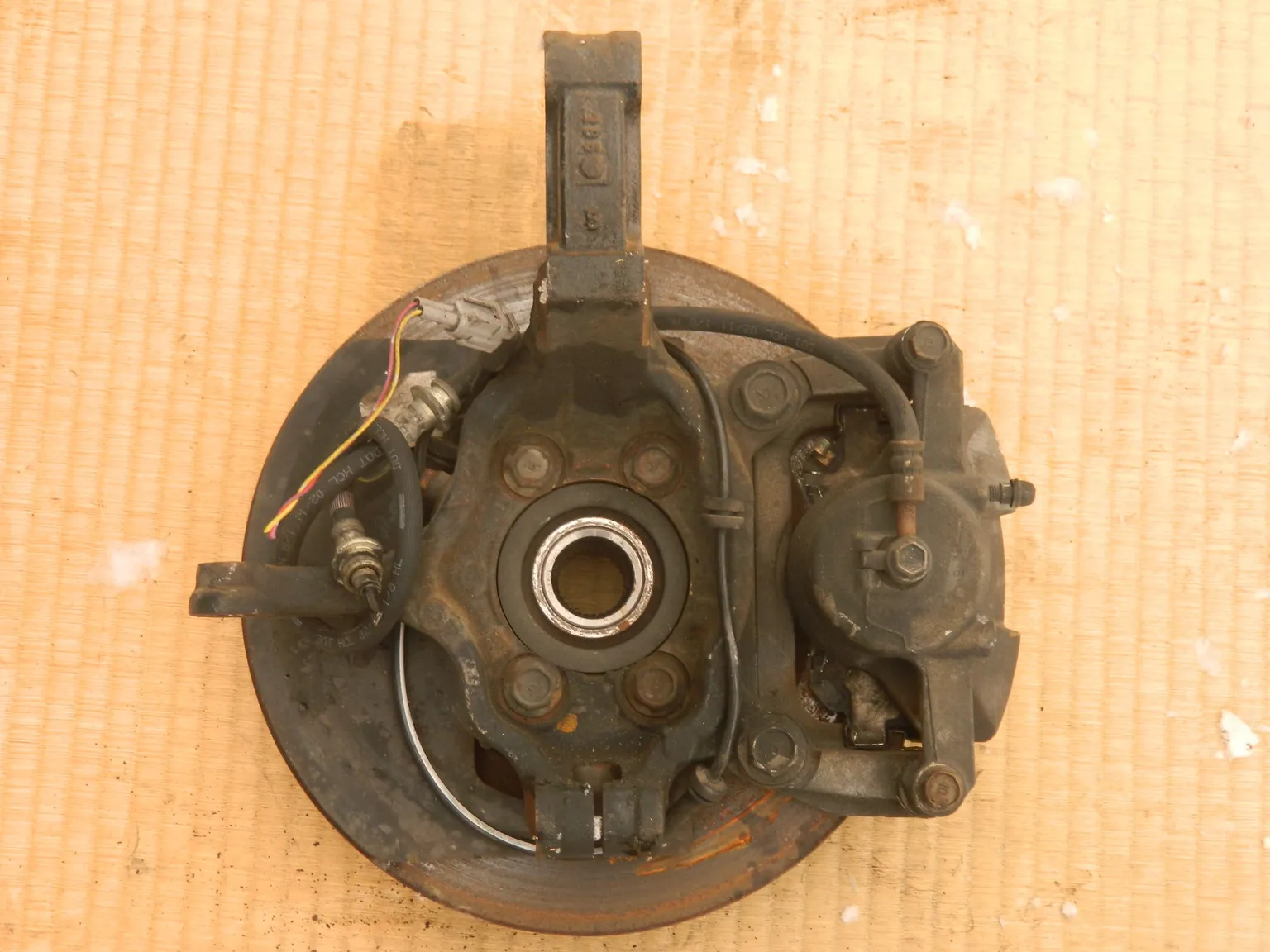 Ступица NISSAN QASHQAI KJ10 Перед Лев (Контрактный) 23537193