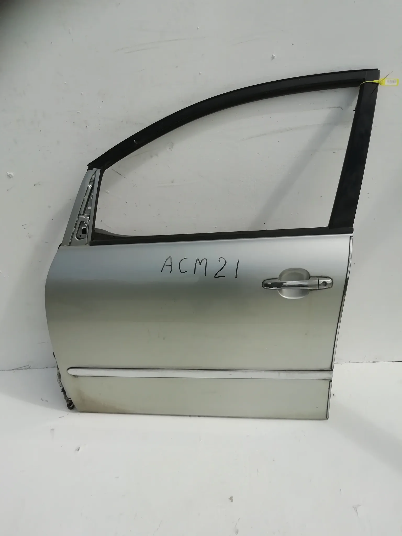 Дверь TOYOTA IPSUM ACM21 Перед Лев (Контрактный) 40951972