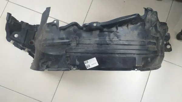Подкрылок NISSAN PRIMERA HP12, P12E Лев (Контрактный)