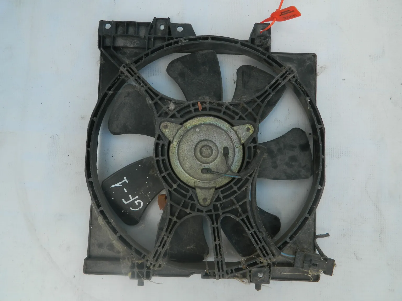 Диффузор радиатора SUBARU FORESTER SF5 (Контрактный) 72355363 73313FC050