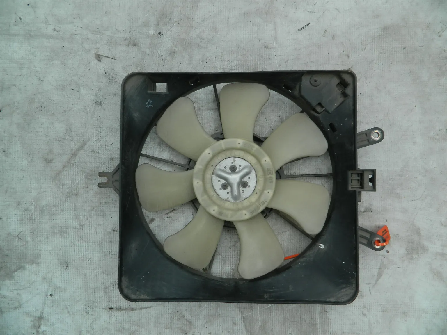 Диффузор радиатора HONDA FIT GD3 (Контрактный) 72367803