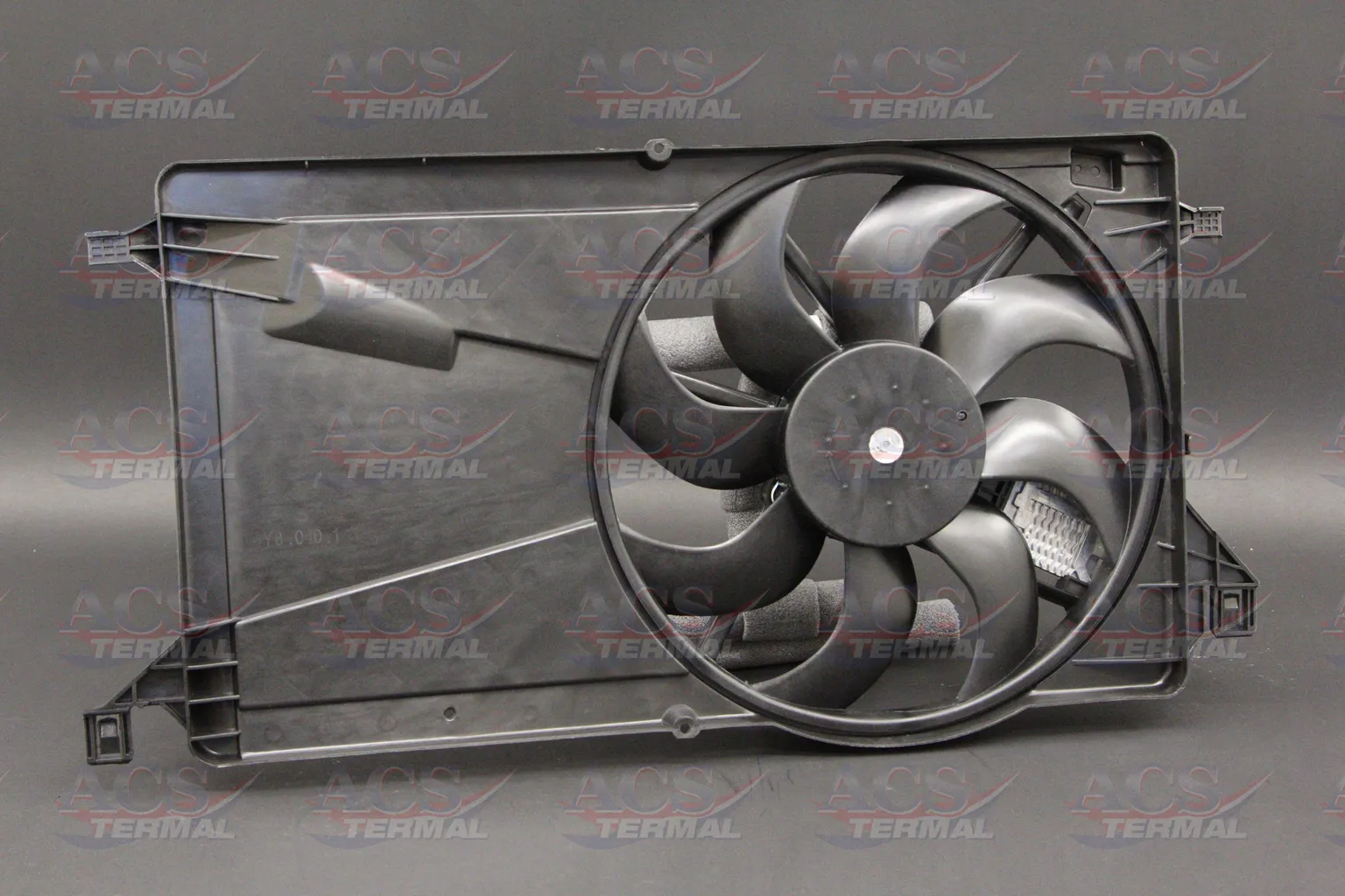 Диффузор радиатора TERMAL 404026 MAZDA 3 / FORD FOCUS II 1.8-2.0 04- (с блоком управления)