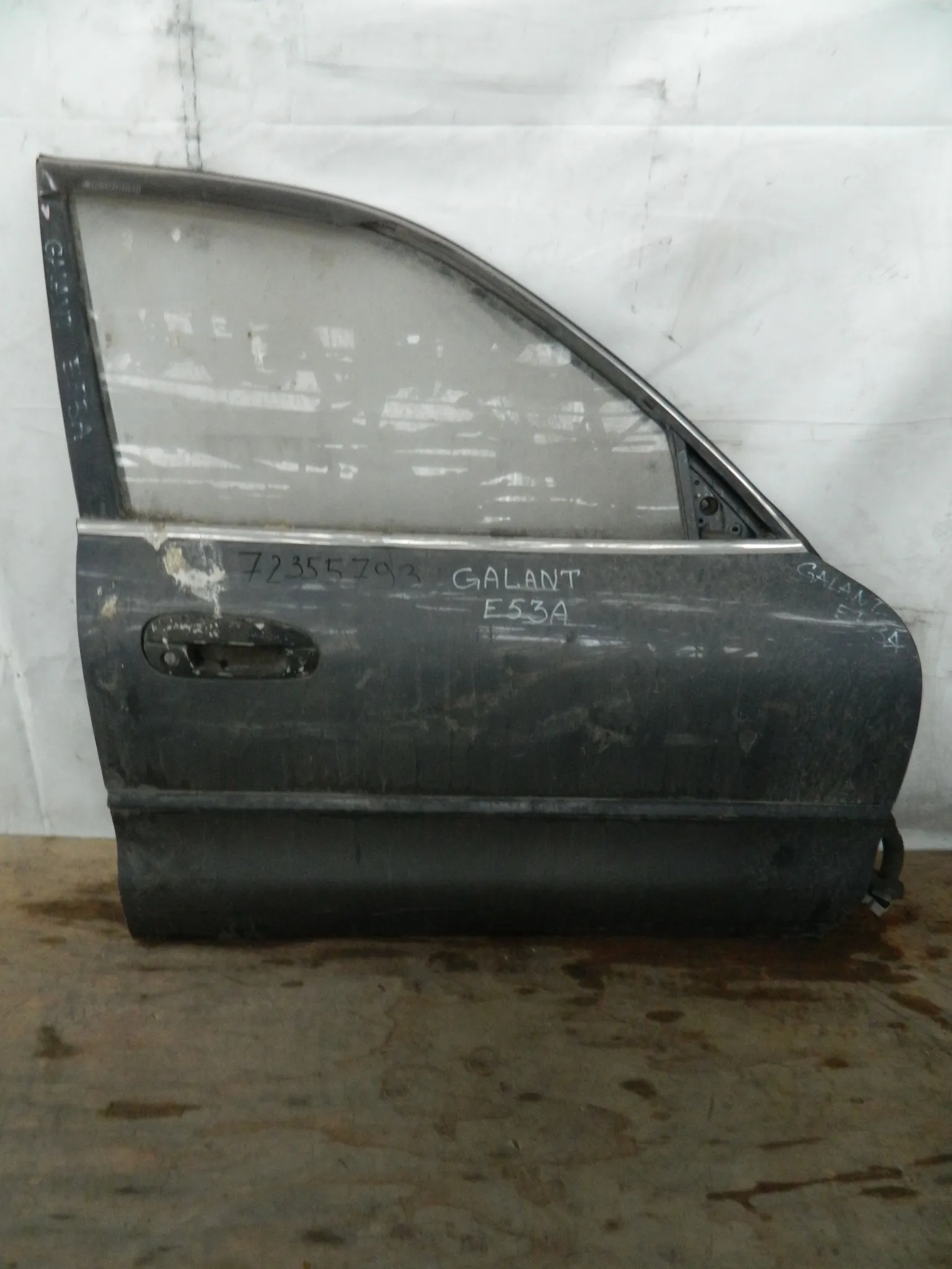 Дверь MITSUBISHI GALANT E53A Перед Прав (Контрактный) 72355793