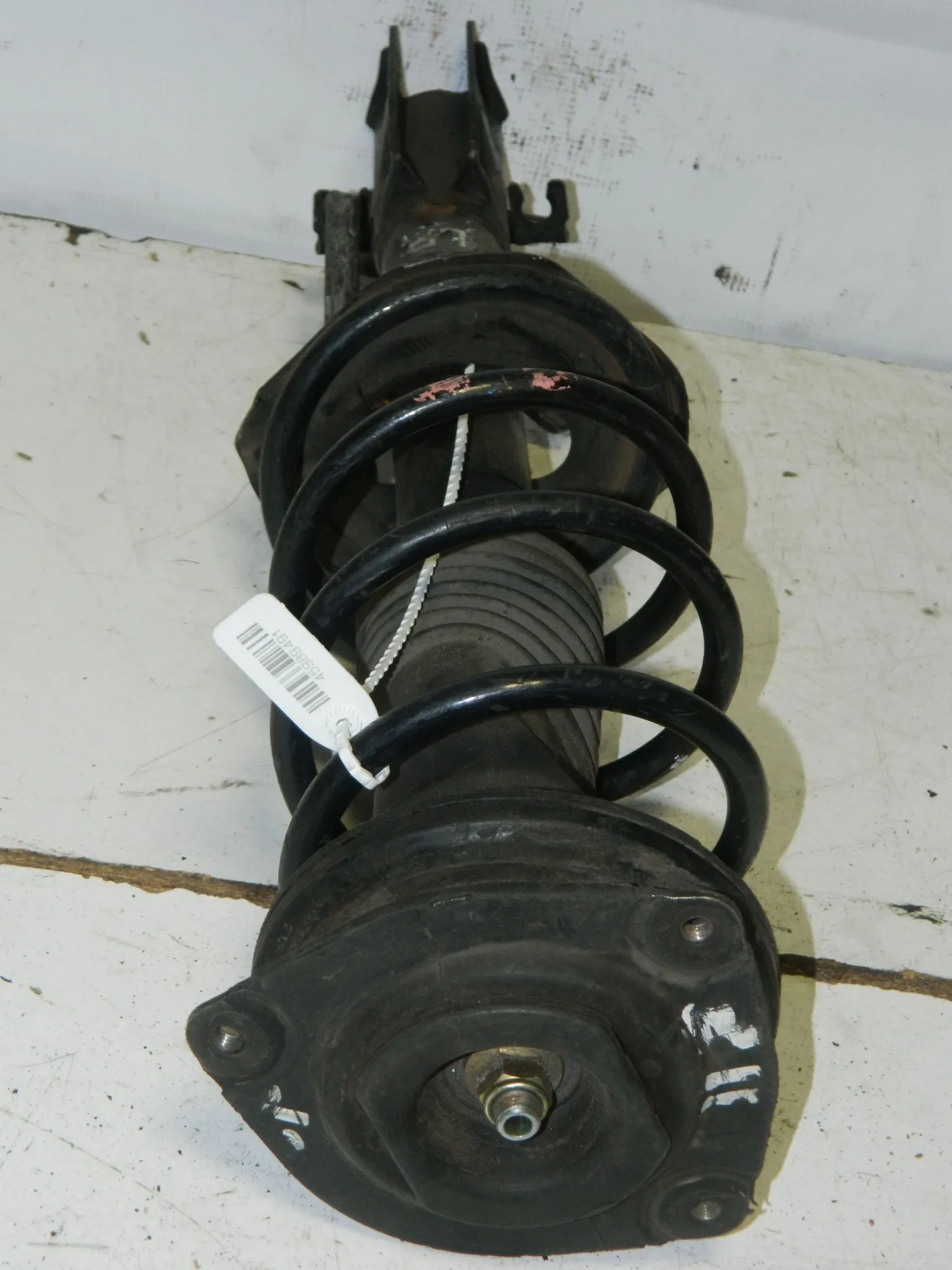 Стойка подвески NISSAN CUBE Z11 Перед Лев (Кoнтрактный) 45989491 54303AX002