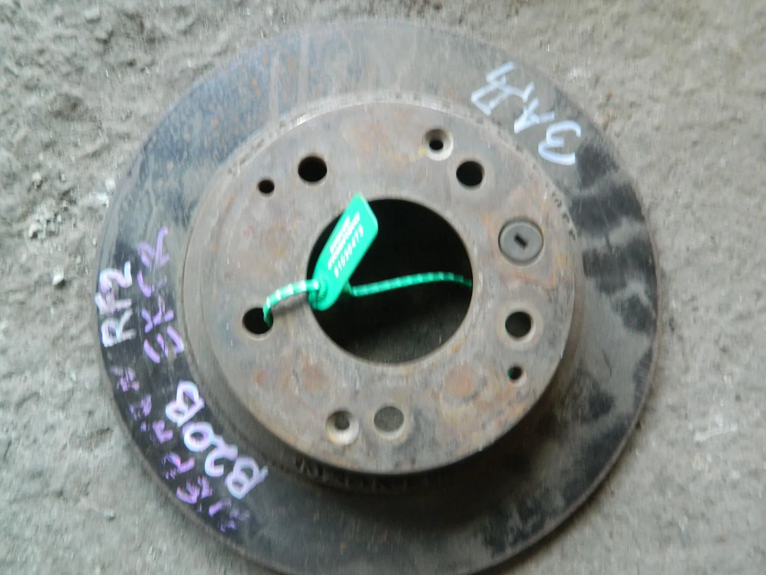 Диск тормозной HONDA STEPWGN RF2 Зад (Контрактный) 81530473