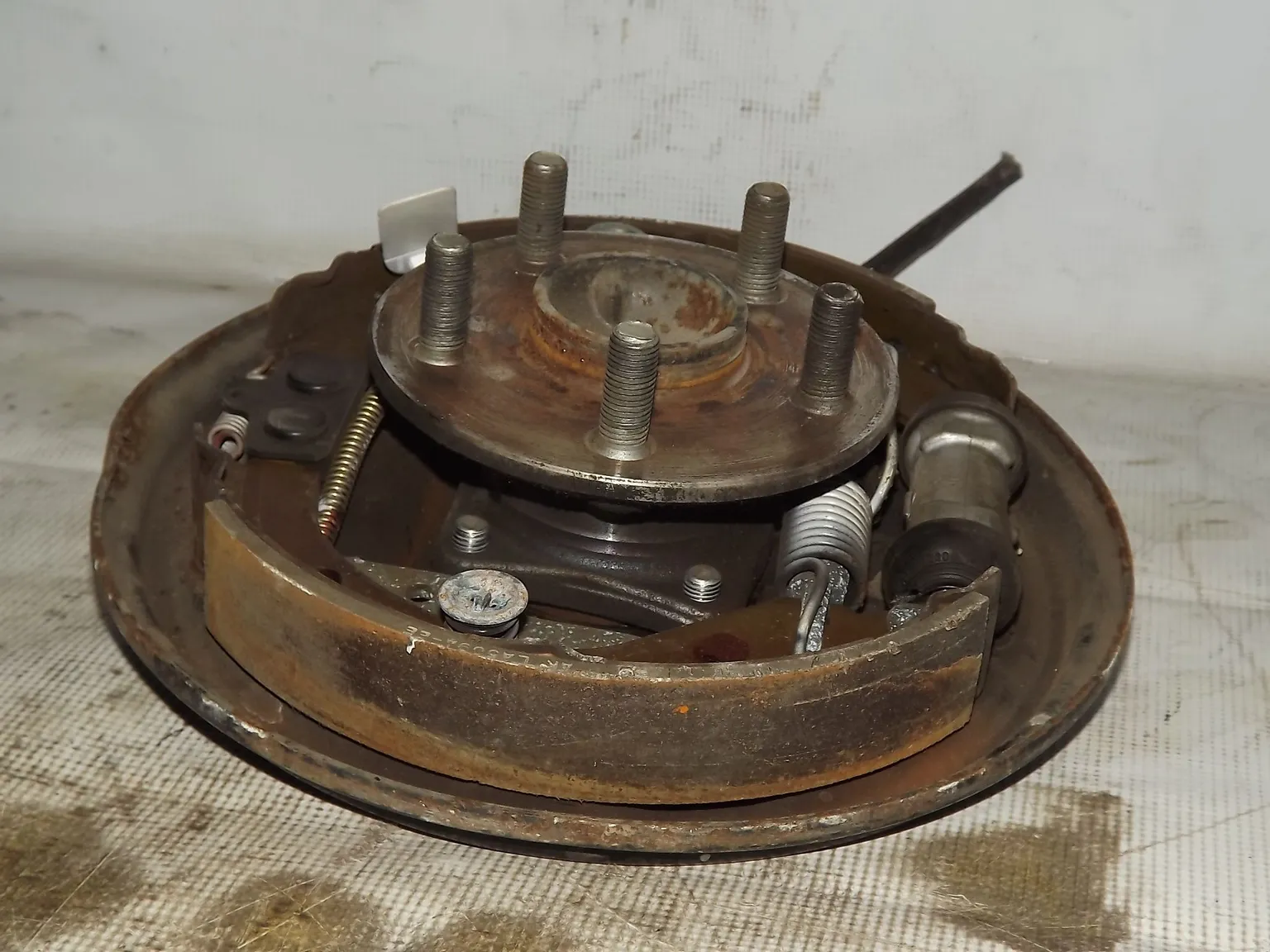 Ступица TOYOTA OPA  ZCT10 Зад Лев (Контрактный) 35017376