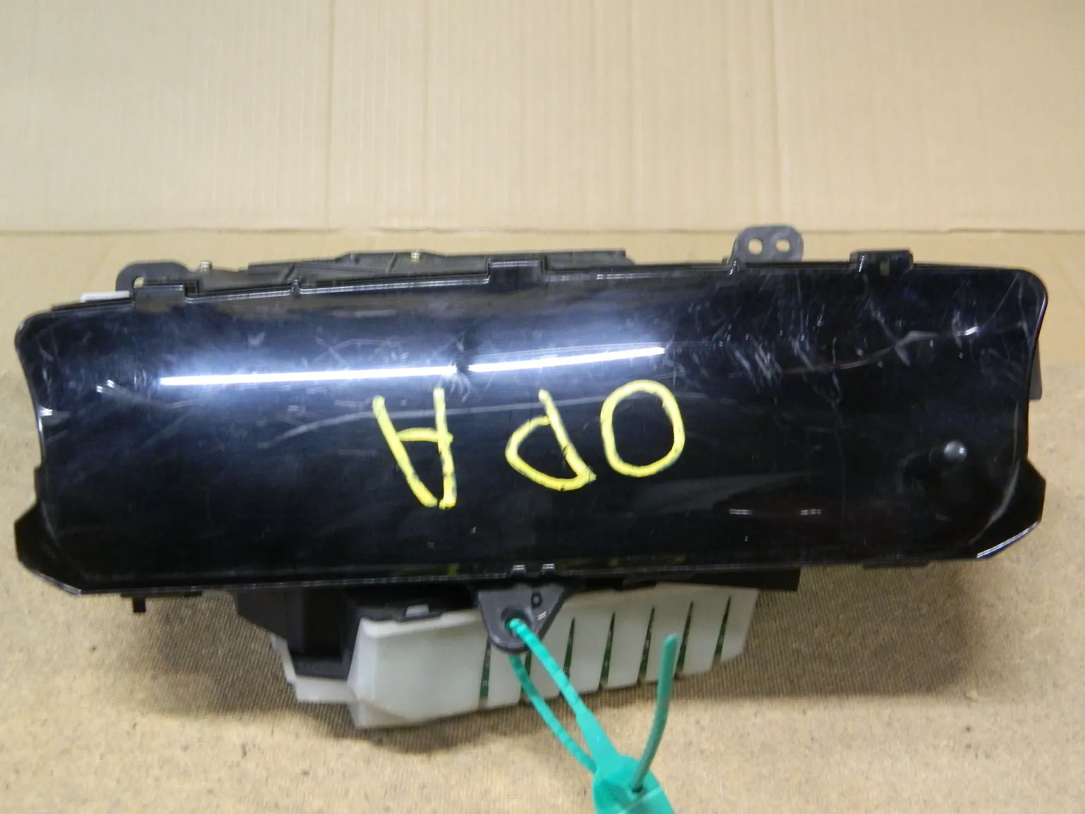 Панель приборов TOYOTA OPA ACT10 (Контрактный) 81540085 8380063020