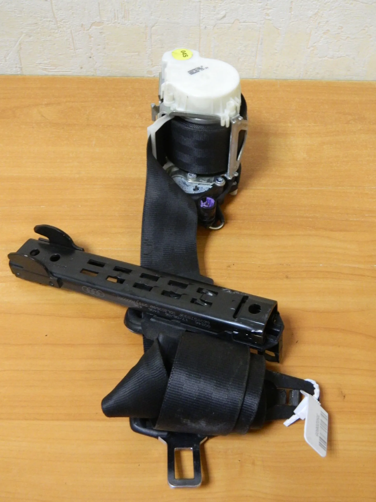 Ремень безопастности AUDI Q7 4L Перед Прав (Б/У) 35020605