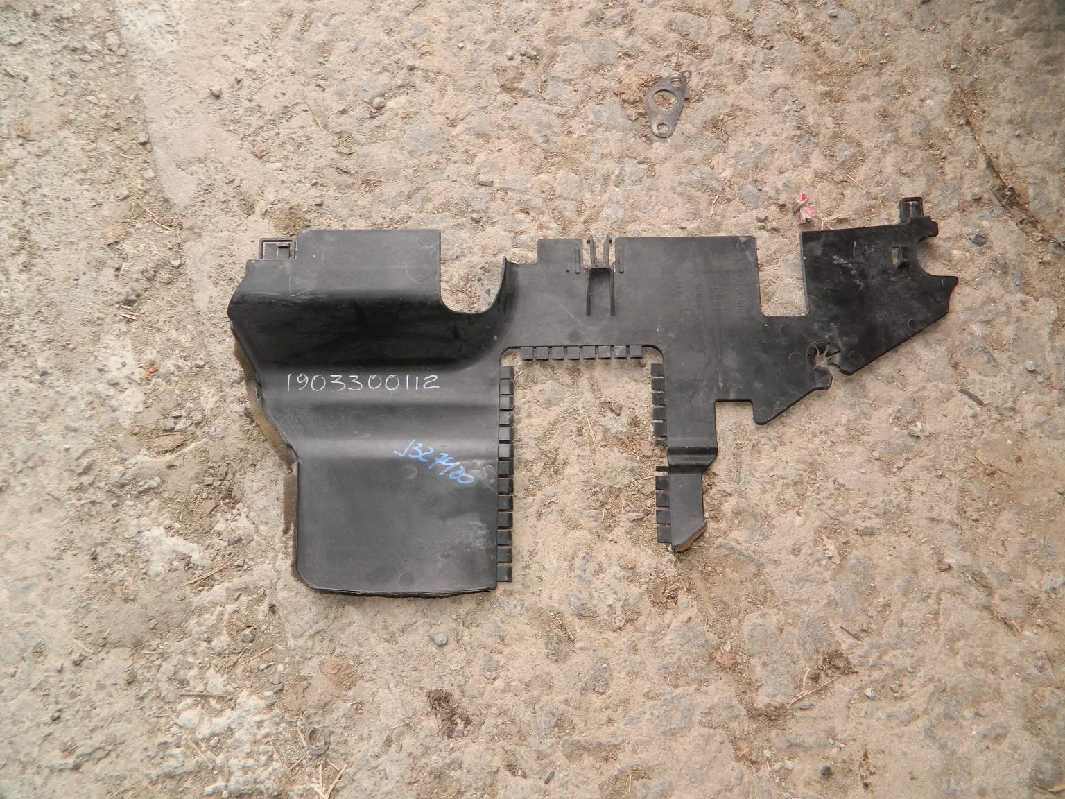 Защита радиатора NISSAN TEANA J32 Прав (Контрактный) 1903300112