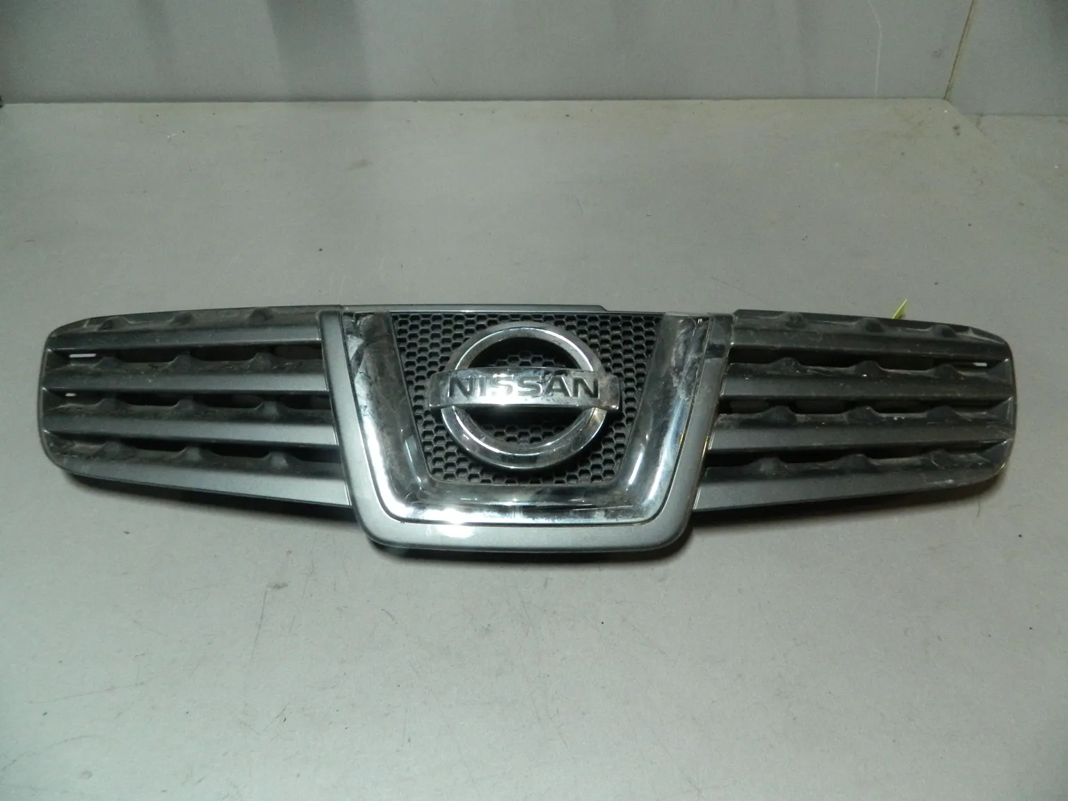 Решетка радиатора NISSAN QASHQAI J10 (Контрактный) 79773092