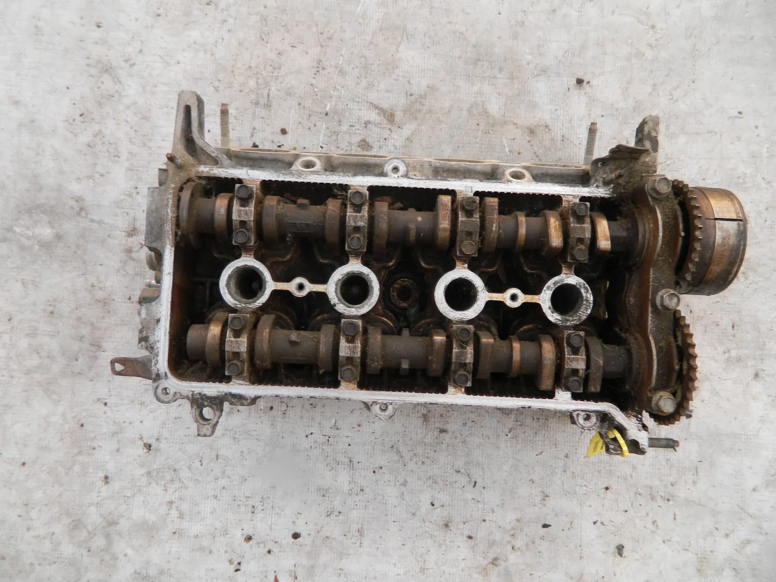 Головка блока цилиндров TOYOTA 2NZFE (Б/У) 79768916