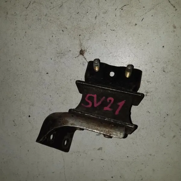 Подушка двигателя VISTA SV21 3SFE  (Контрактный) 1236374030