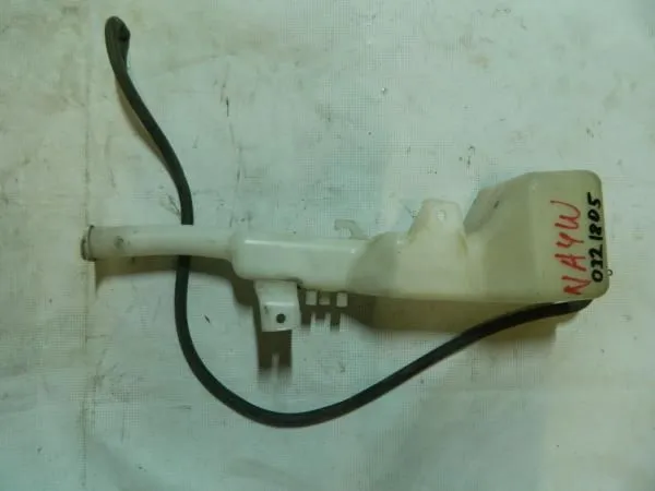 Расширительный бачок MITSUBISHI GRANDIS NA4W (Контрактный) MR993846